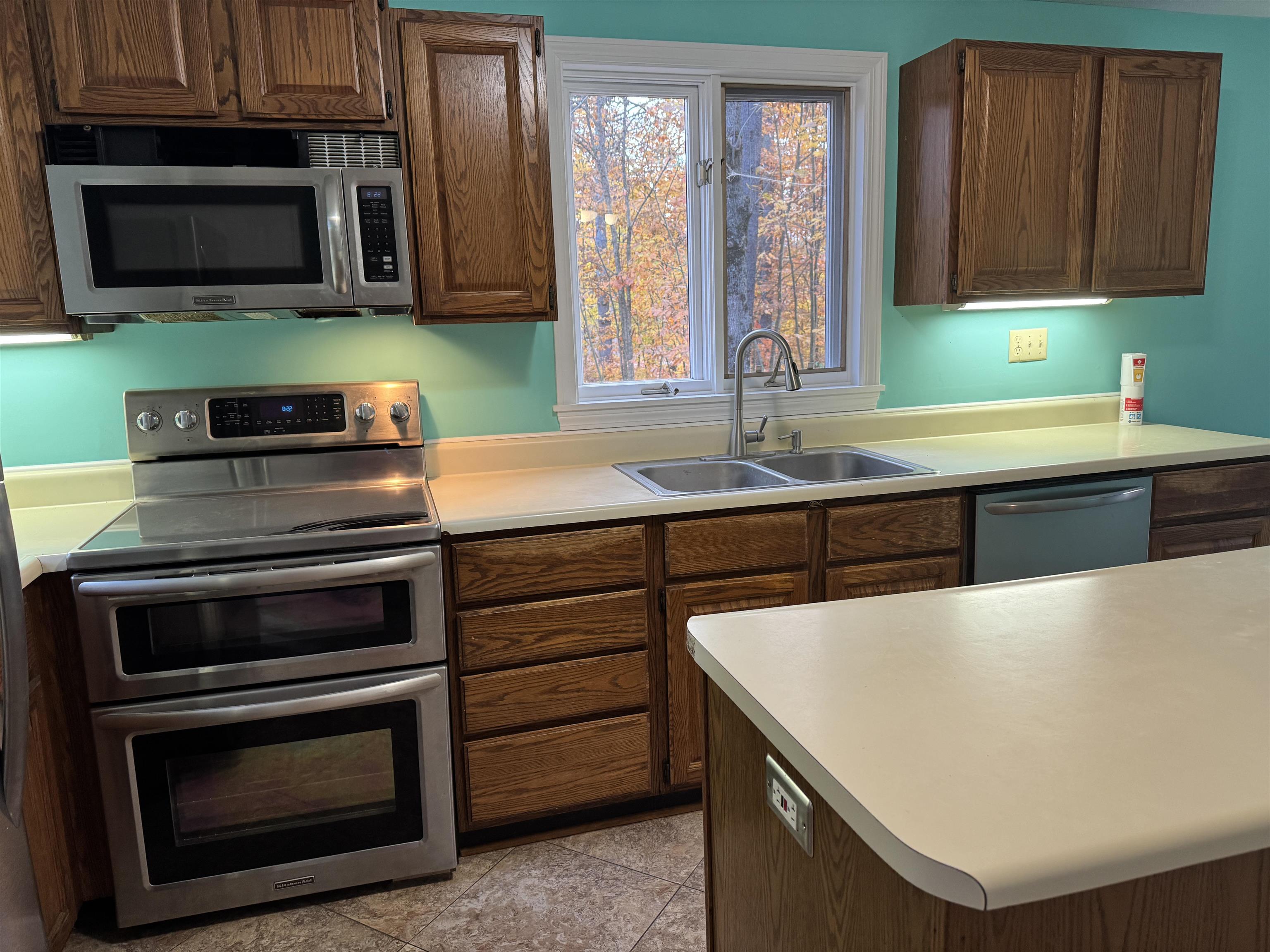 4 Brookwood Dr, Ossipee, NH 03864