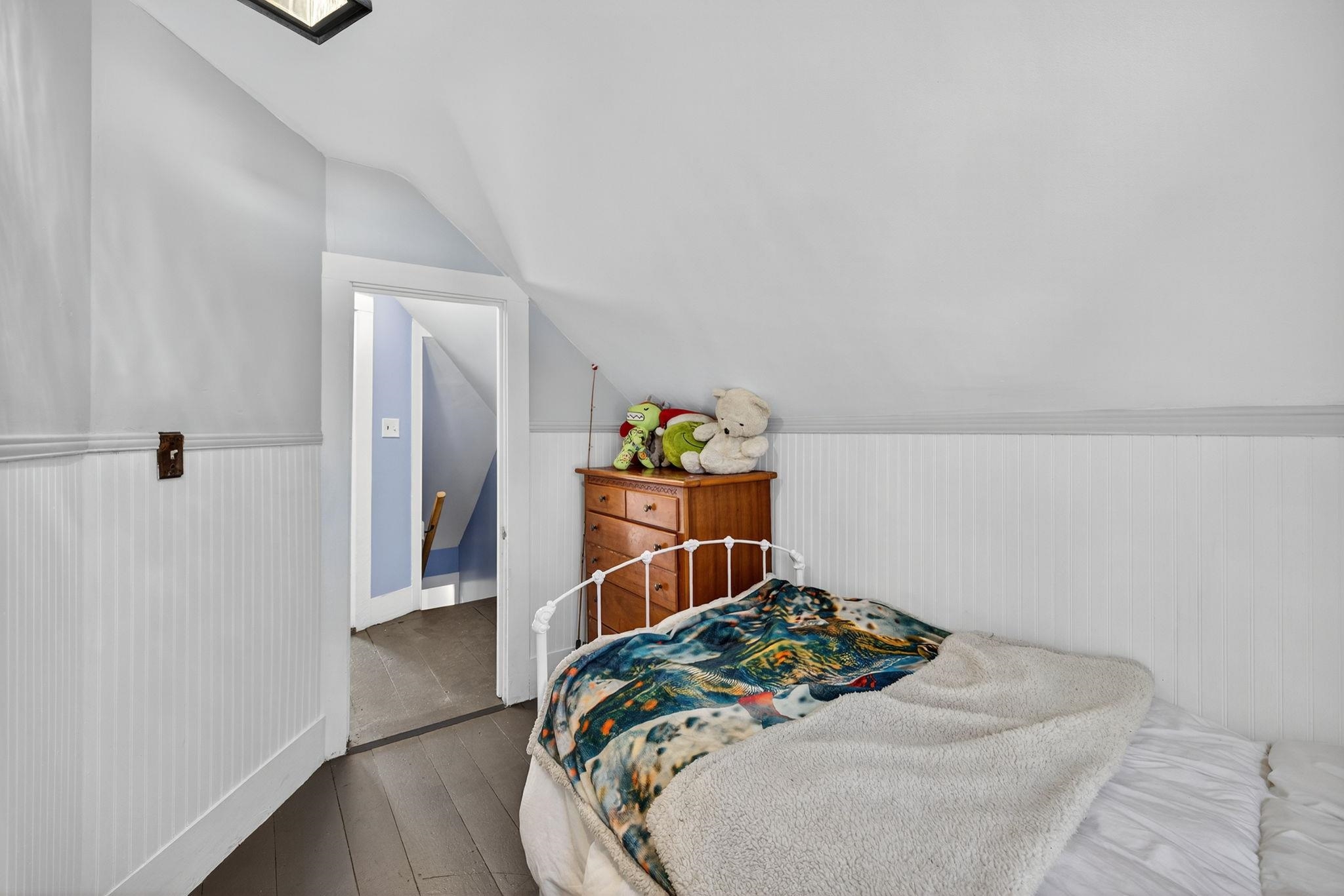 42 Trotting Park Rd, Farmington, NH 03835