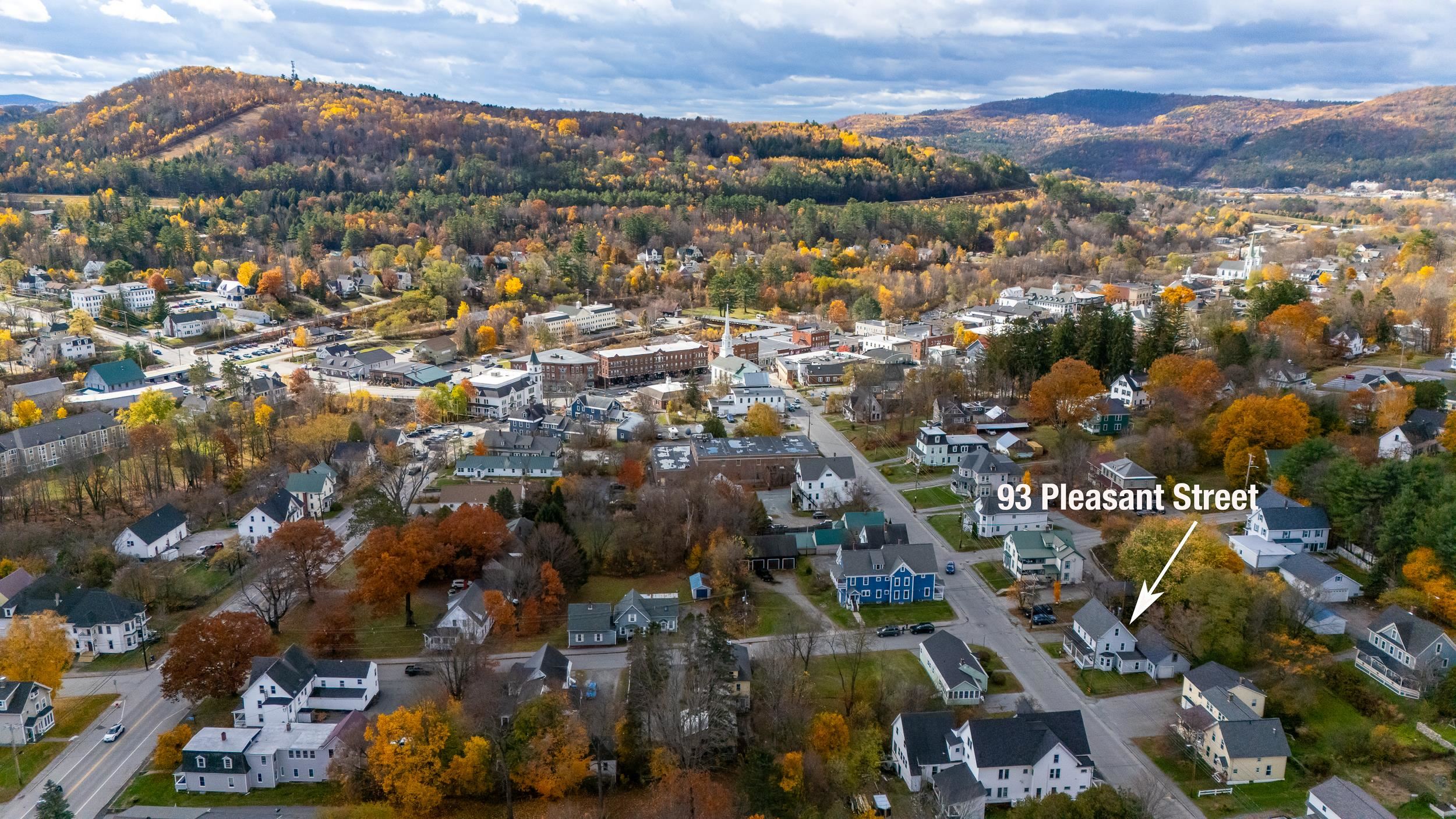 93 Pleasant St, Littleton, NH 03561