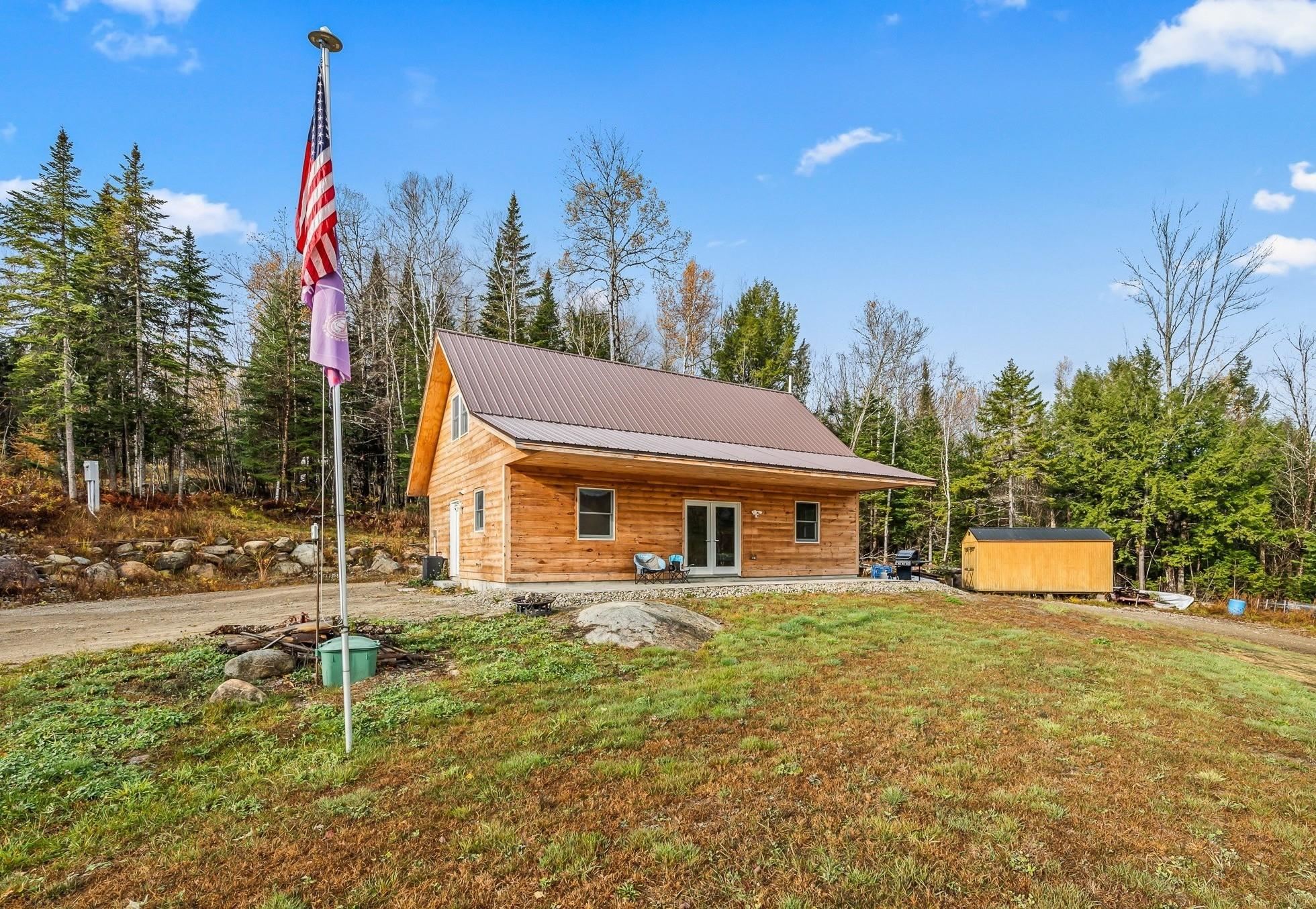 10 Pontook Est, Dummer, NH 03588