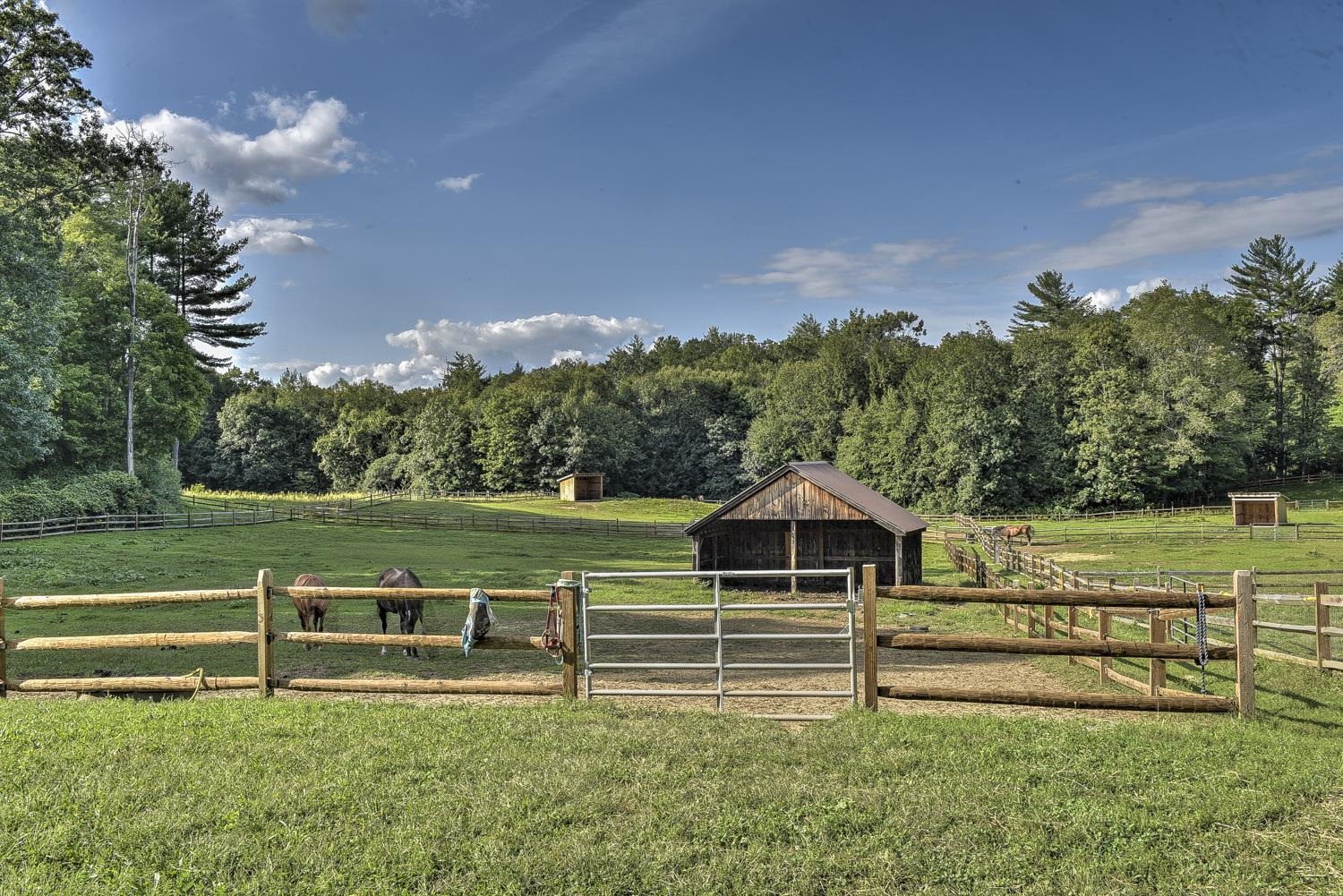 1123 River Rd, Westmoreland, NH 03467