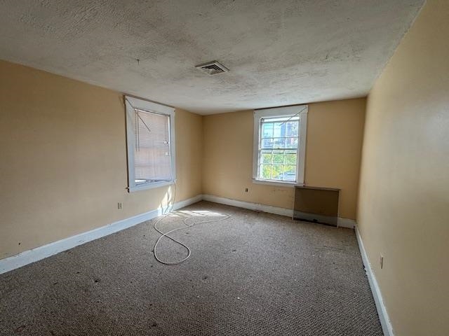 633 Canal St, Manchester, NH 03101