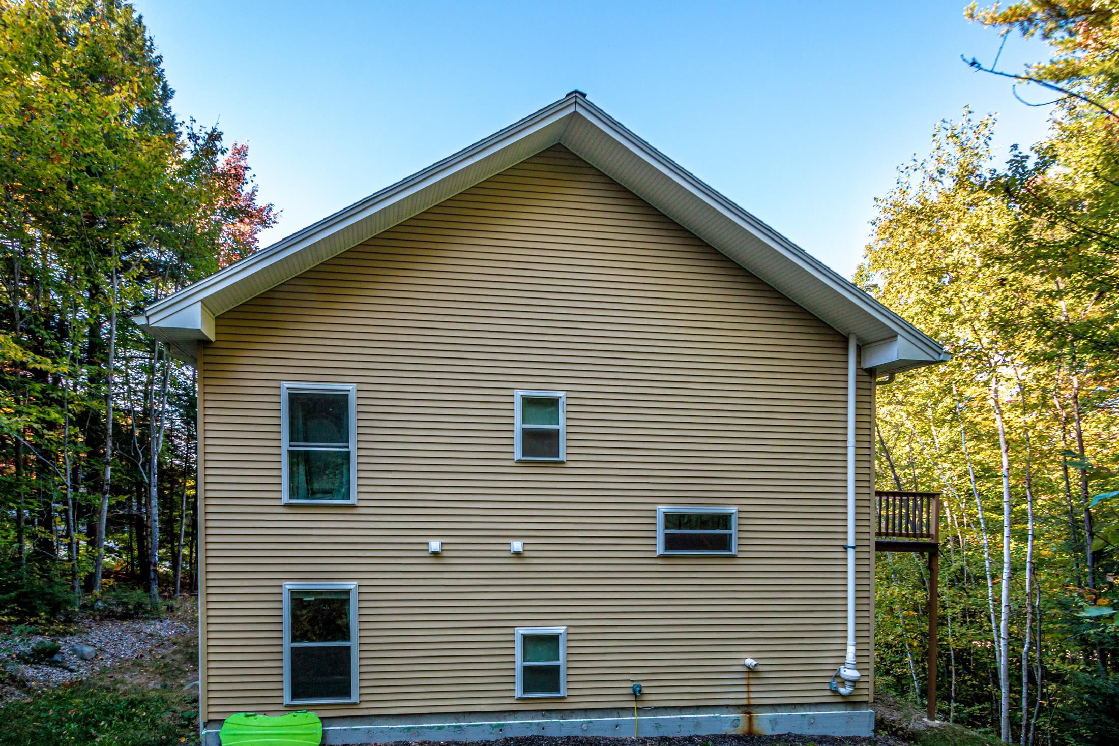 74 Garmish Rd, Conway, NH 03818