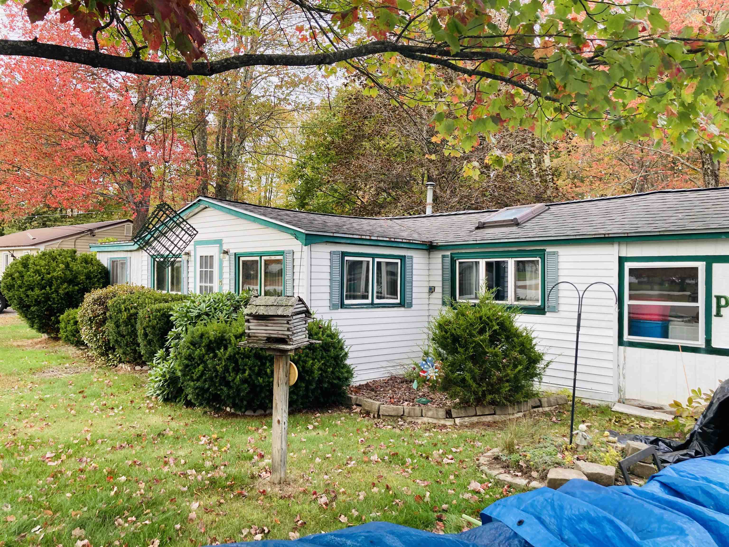 13 Elm St, Epping, NH 03042