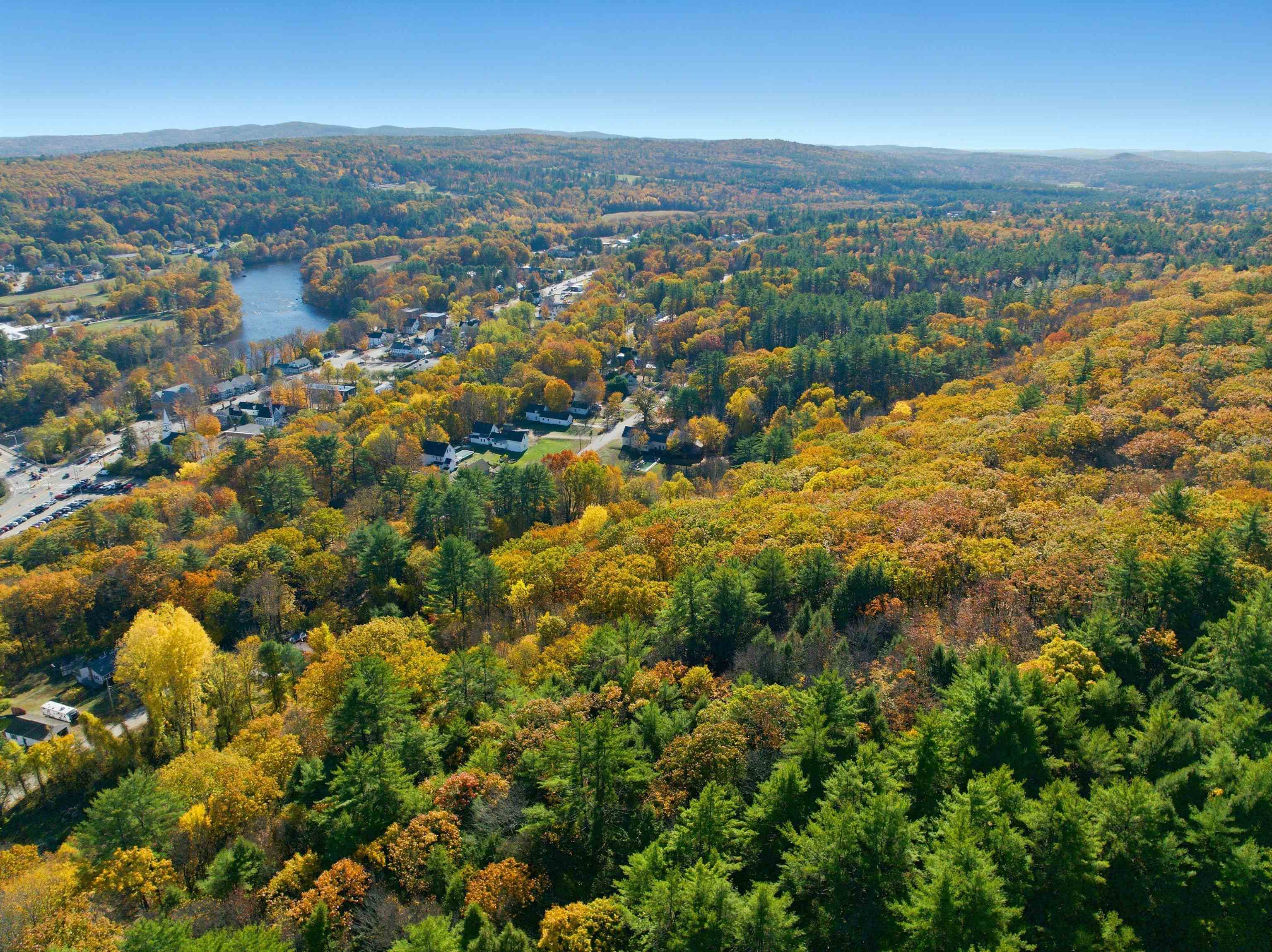 140 Summit St, Franklin, NH 03235