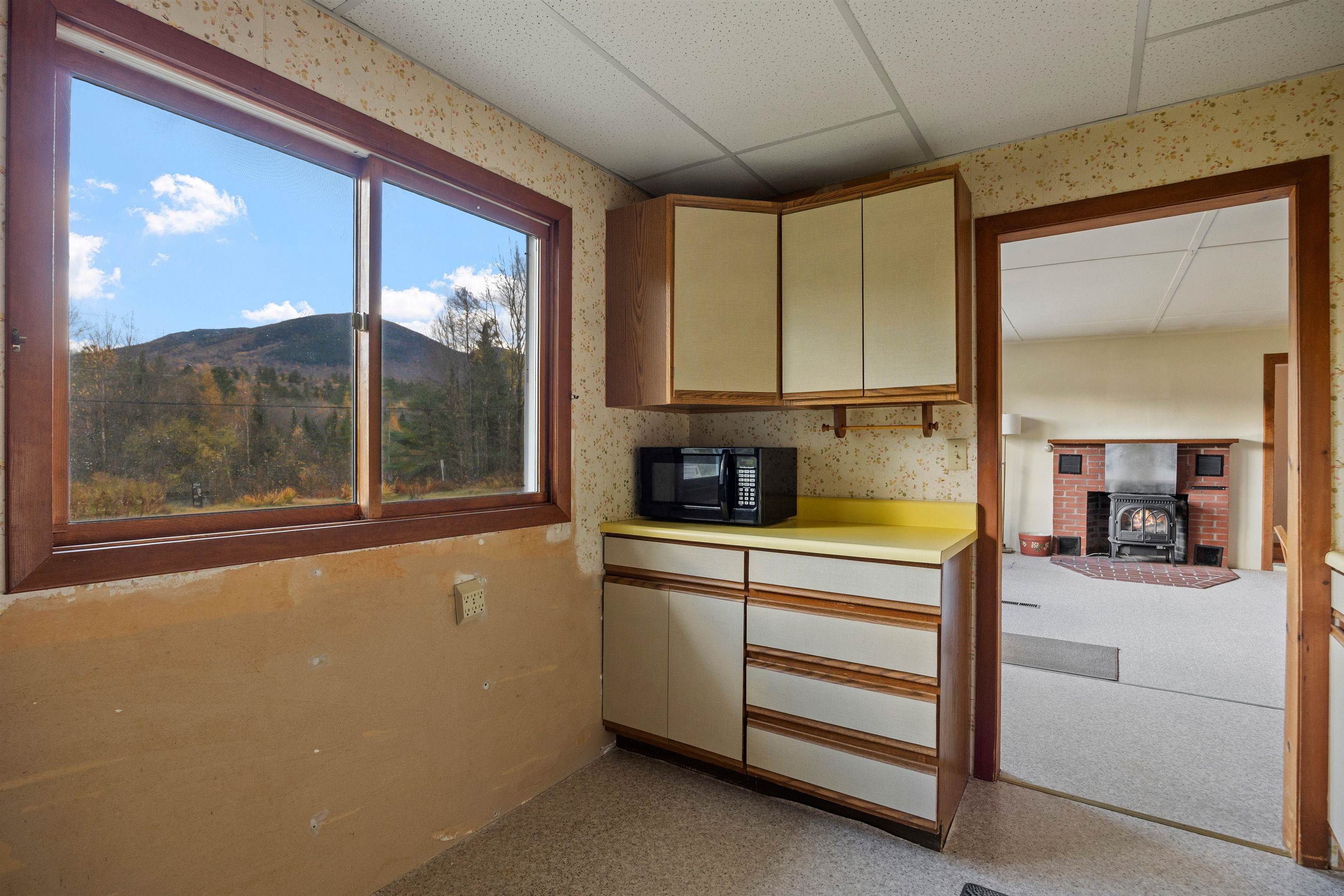 572 Wells Rd, Franconia, NH 03580