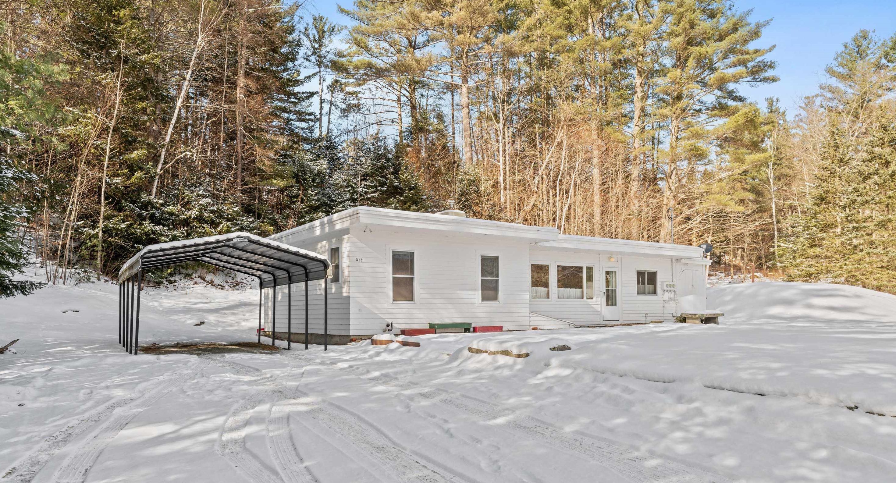 572 Wells Rd, Franconia, NH 03580