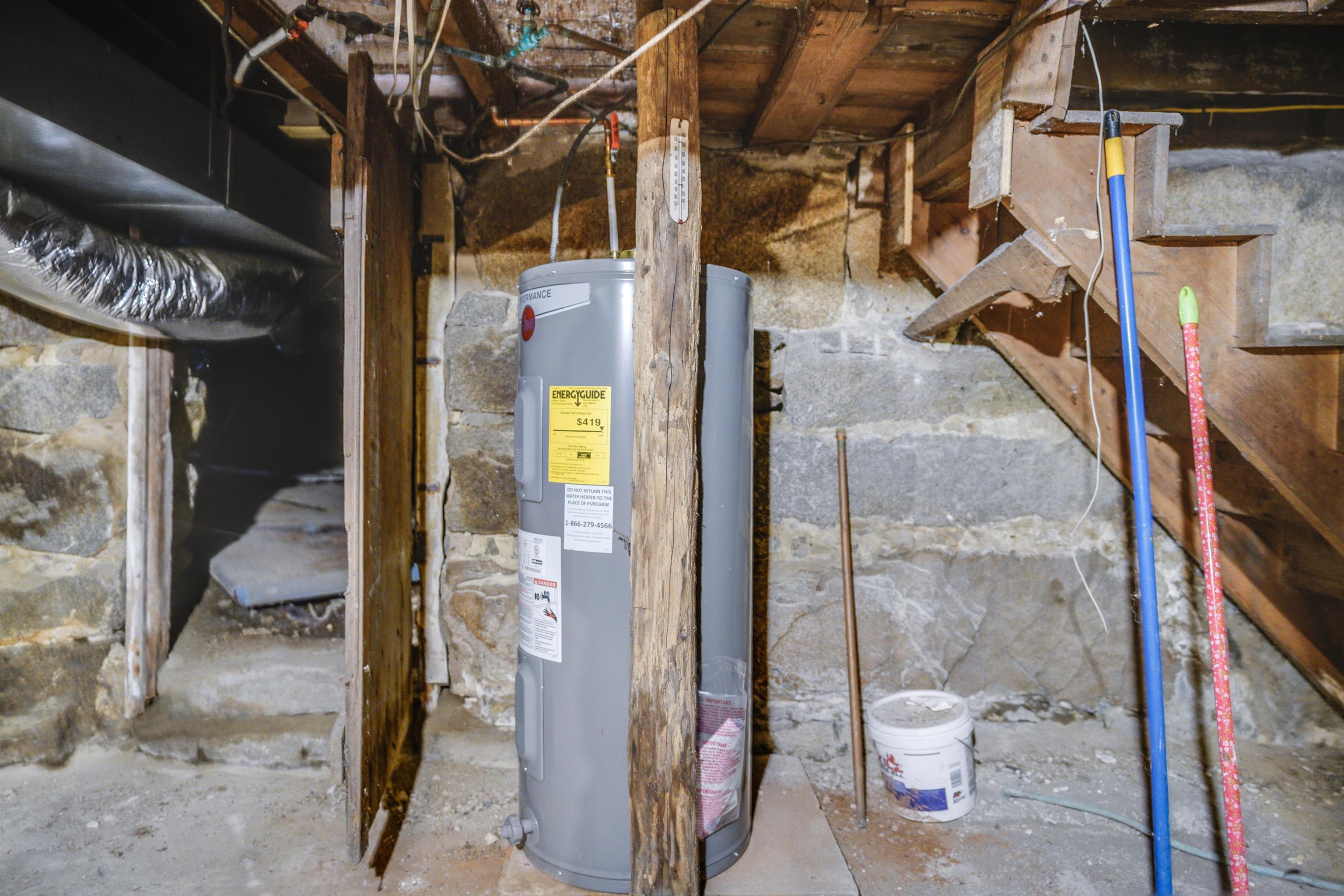 44 Osgood Rd, Milford, NH 03055