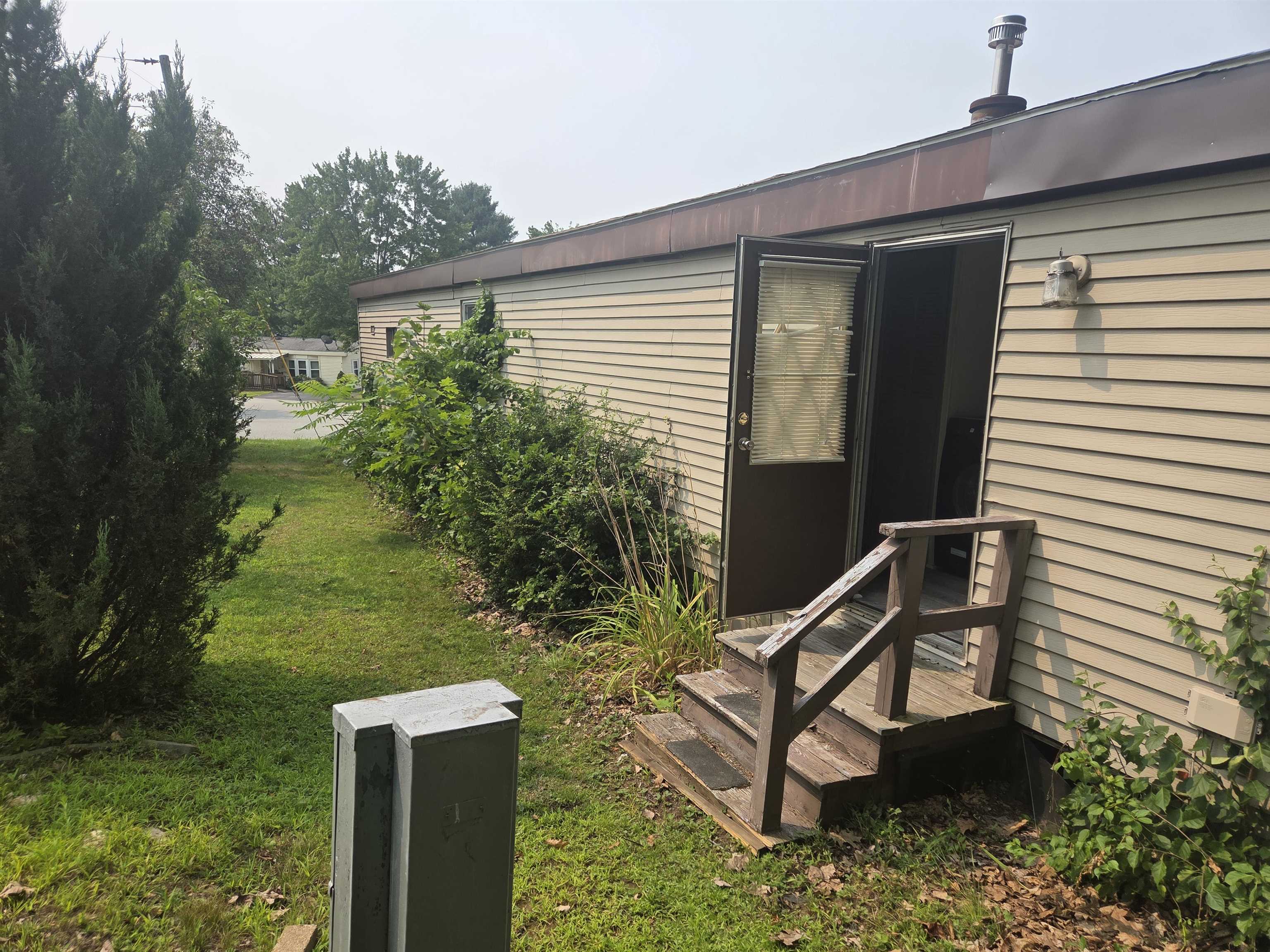 21A Highland Ave, Epping, NH 03042