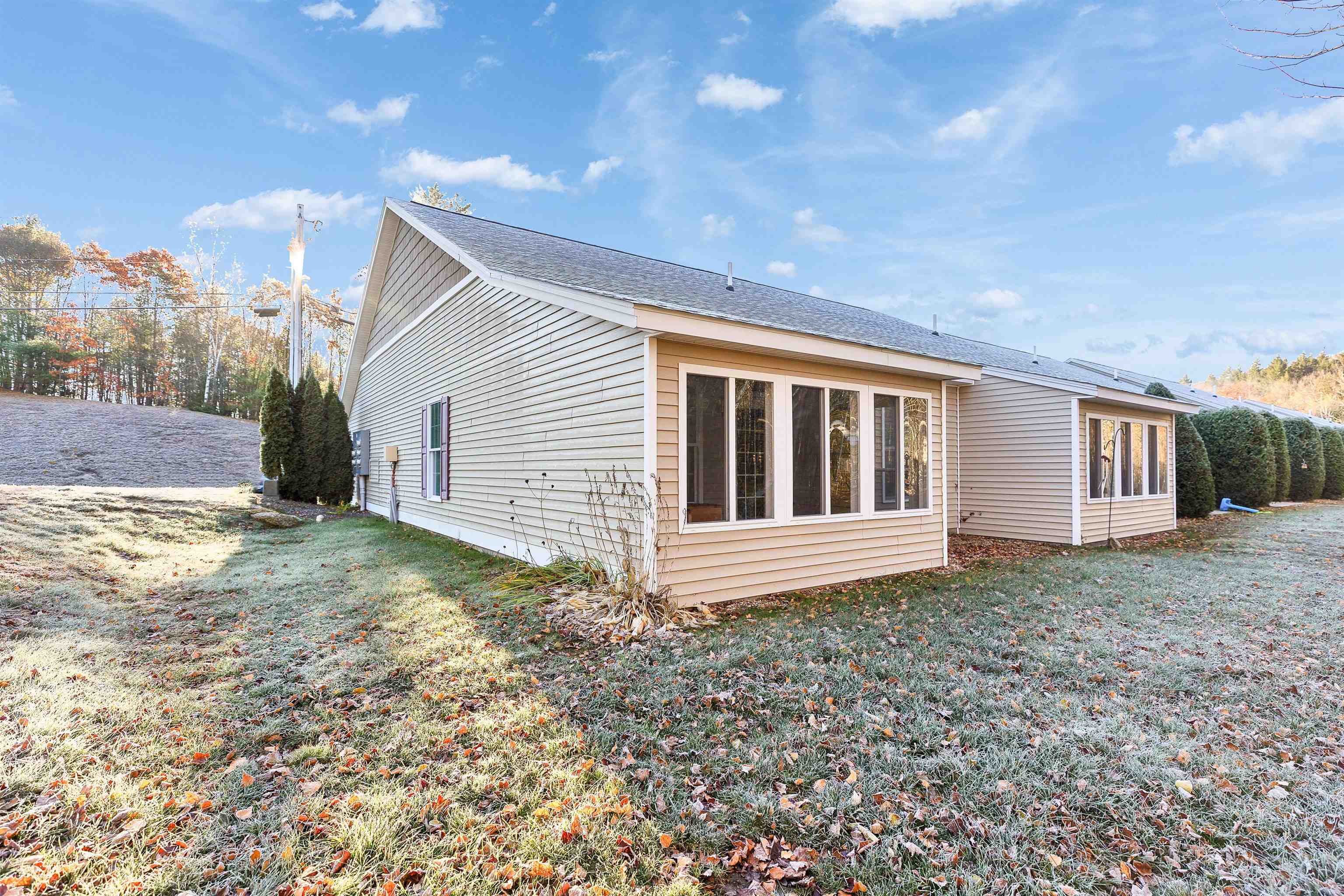 28 Owens Dr, Swanzey, NH 03446