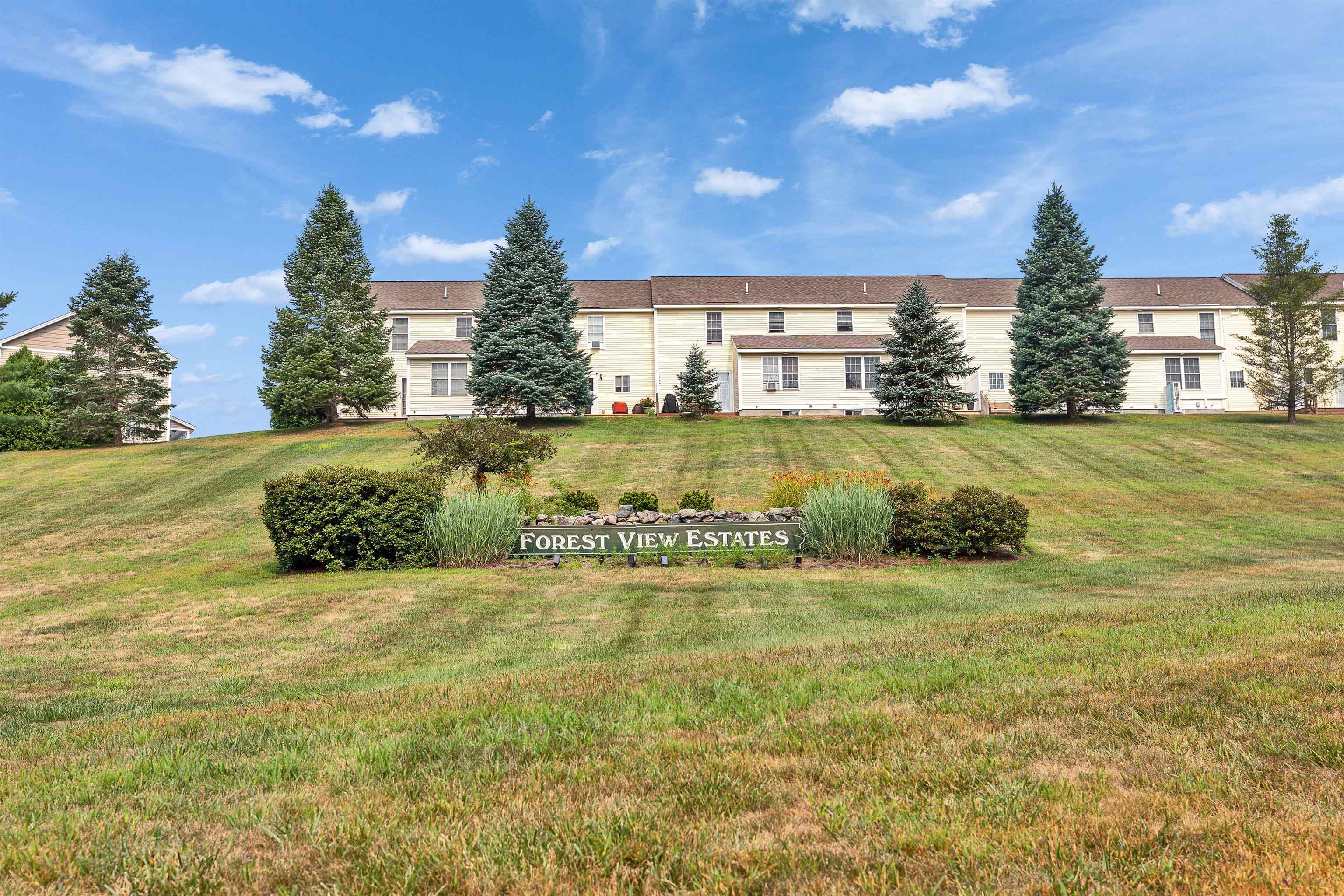 28 Owens Dr, Swanzey, NH 03446