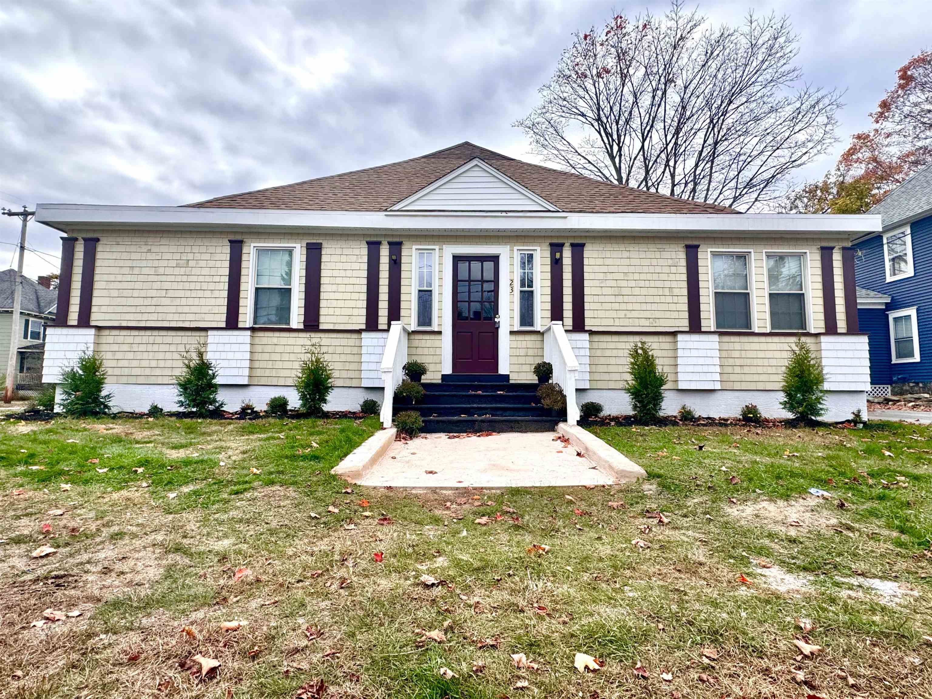 MLS 5067719: 23 Oak Street, Derry NH