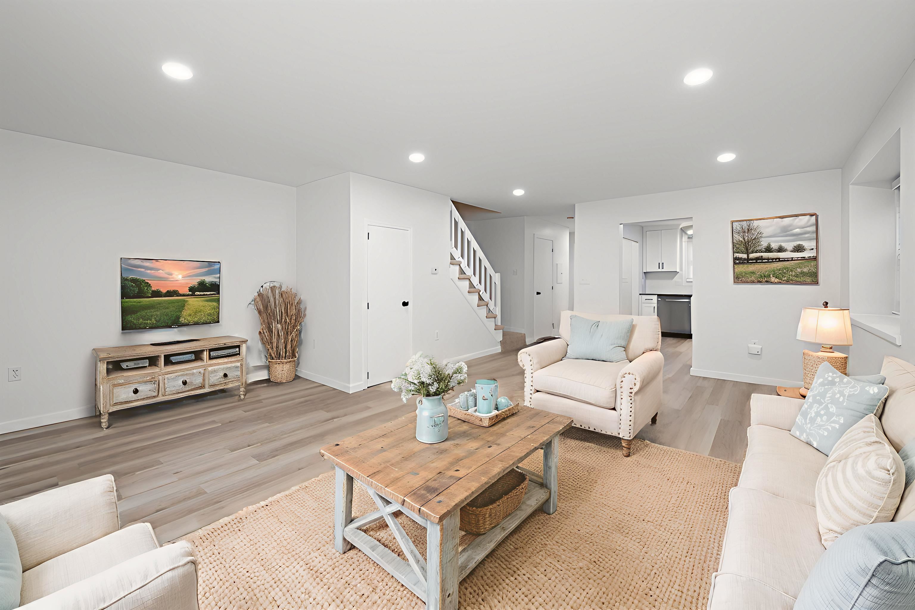 31L South Ave, Derry, NH 03038