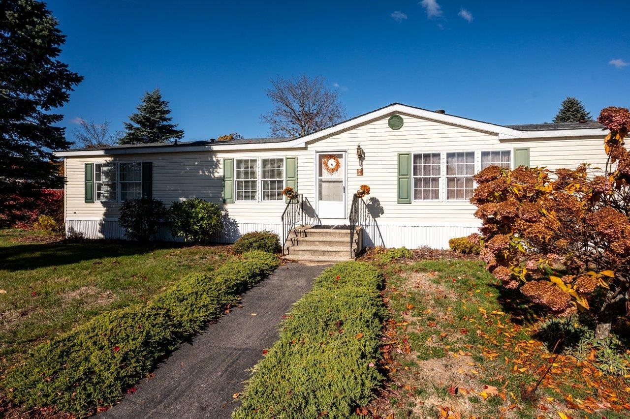 16 Nashoba Dr, Rochester, NH 03867