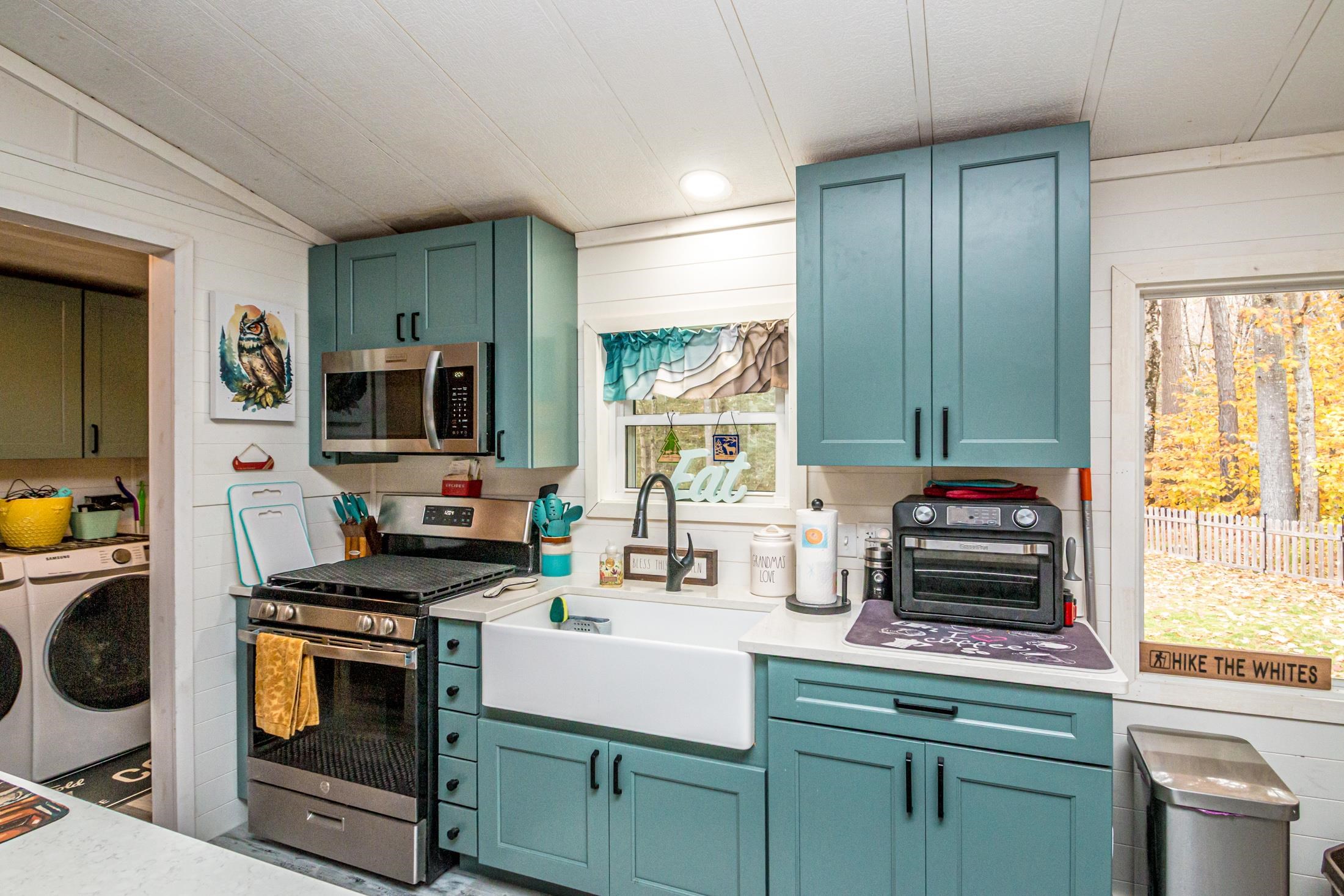 357 Lamplighters Dr, Conway, NH 03818