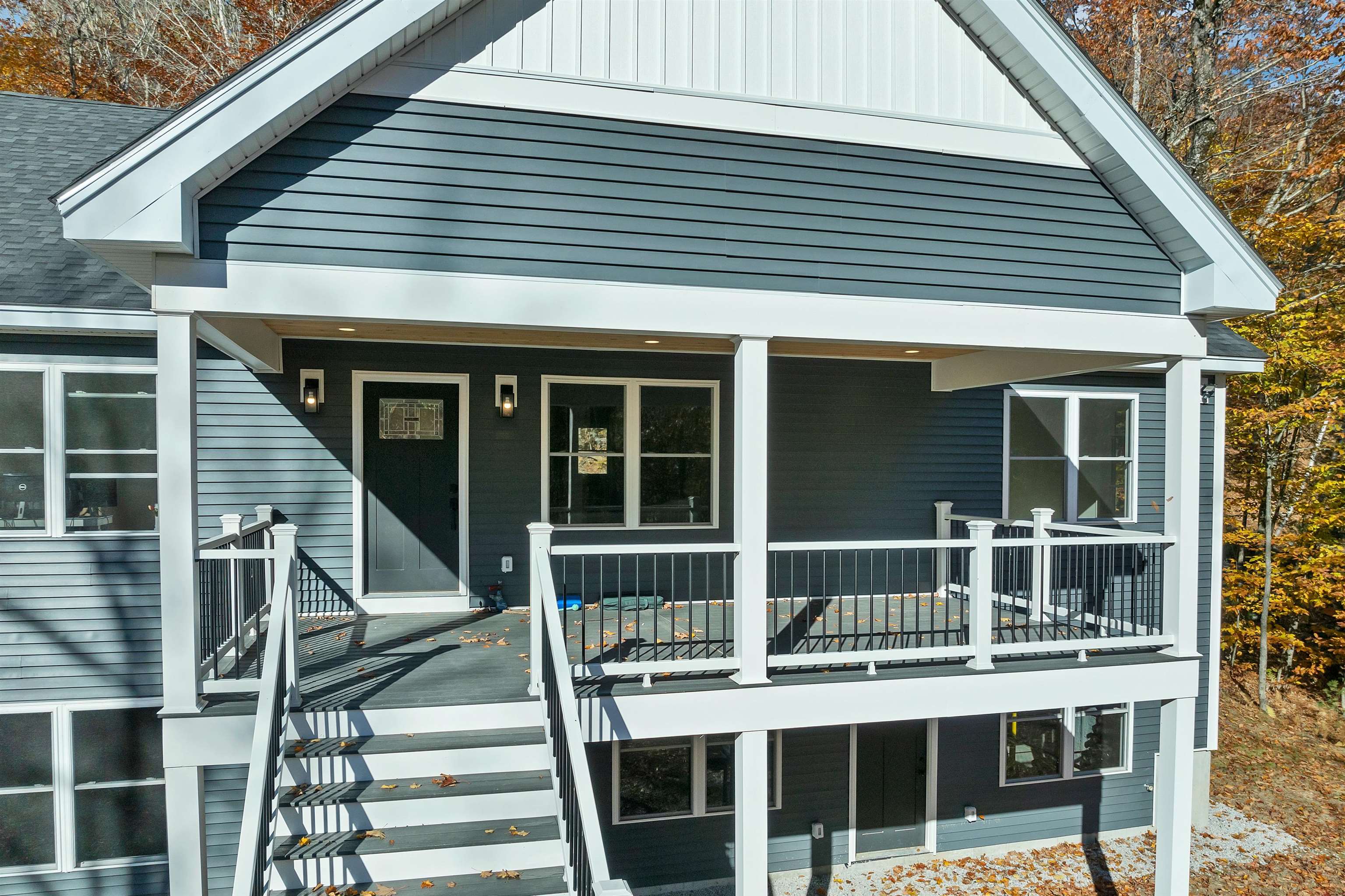 41 Valley Rd, Tuftonboro, NH 03816