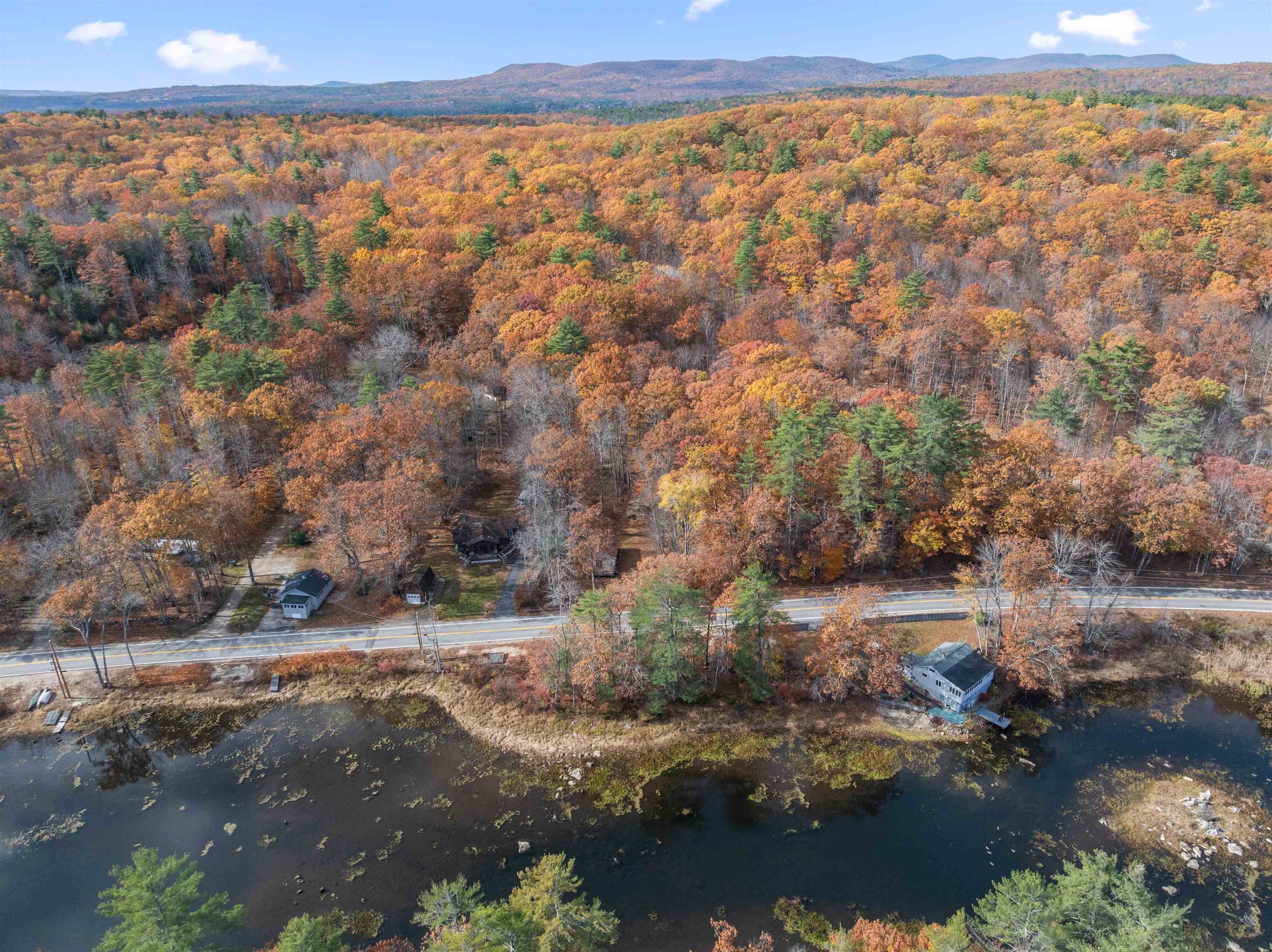 98 Merrymeeting Rd, New Durham, NH 03855