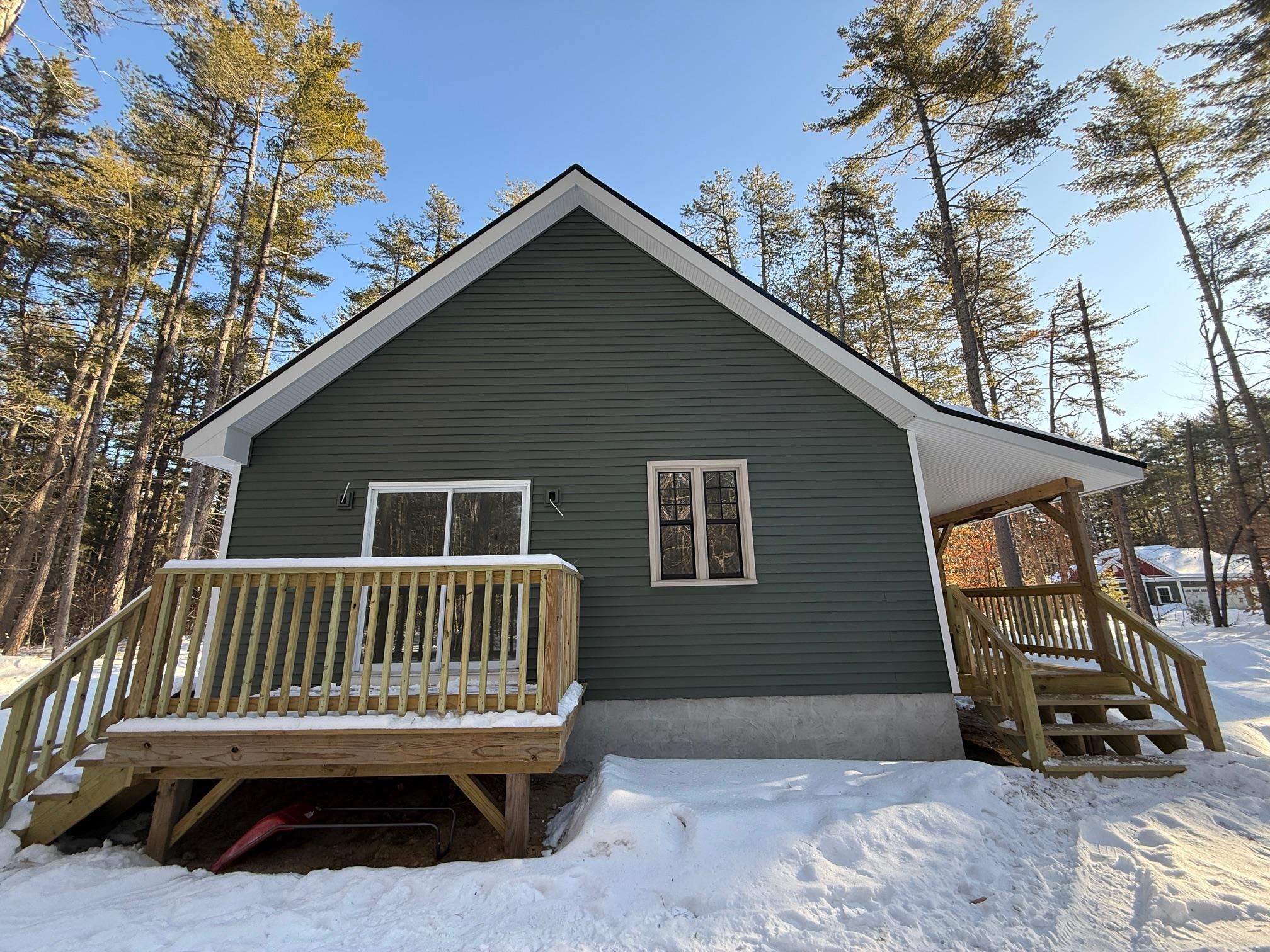 23 Poco Dr, Tamworth, NH 03886