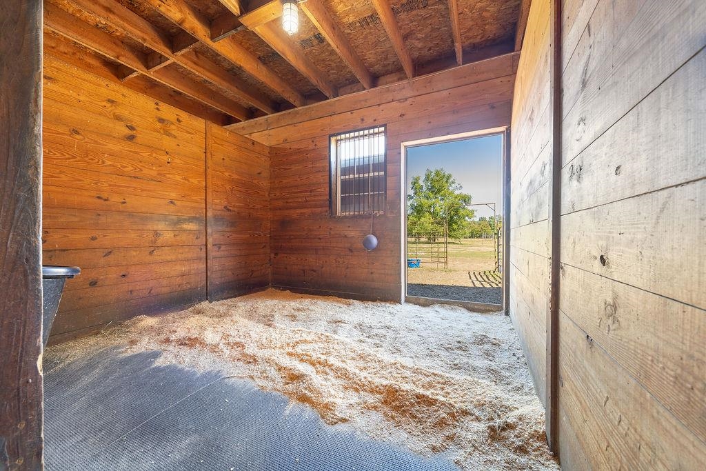 337 Middle Rd, Brentwood, NH 03833
