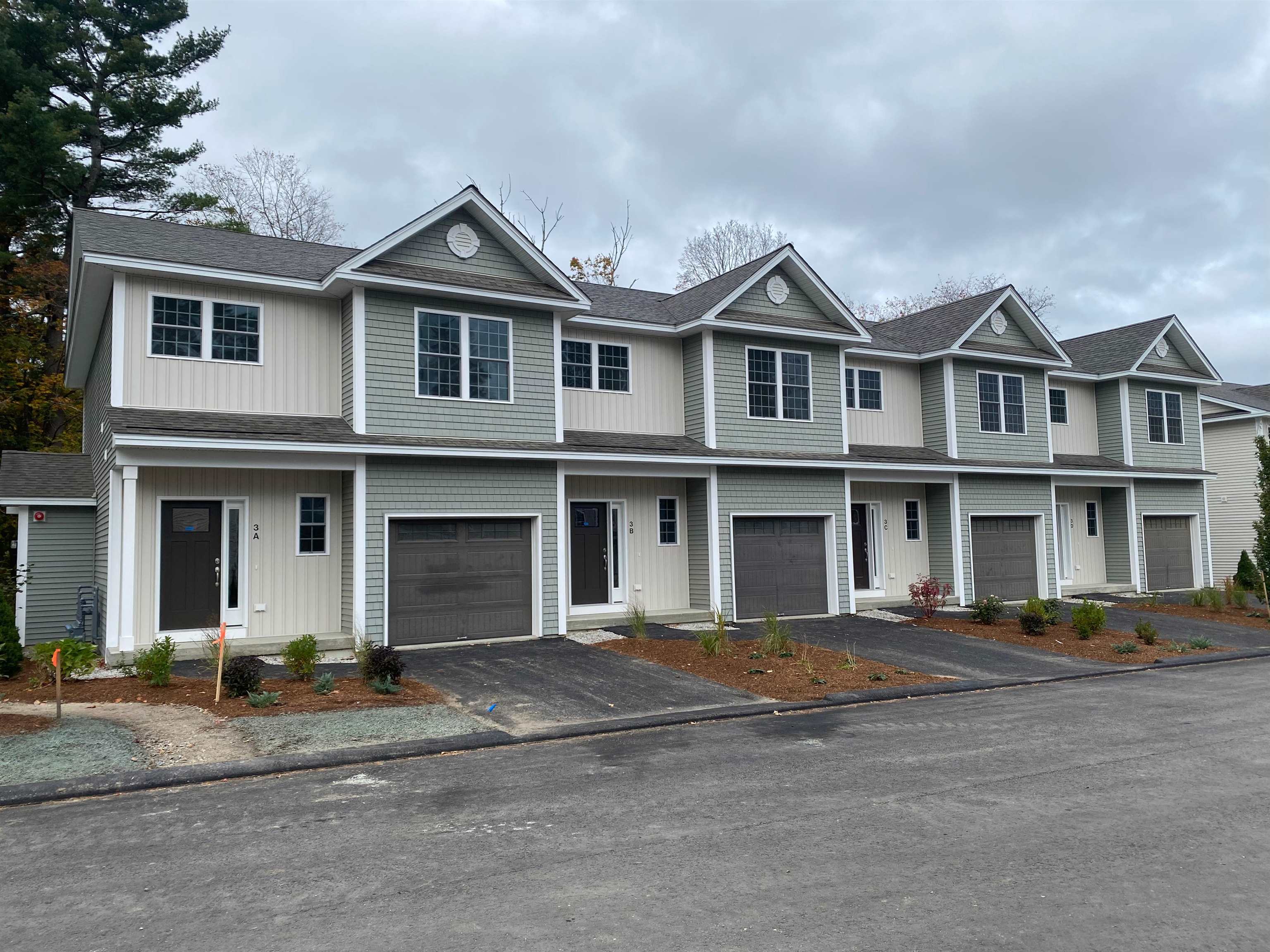 3A Dearborn Cir, Goffstown, NH 03045