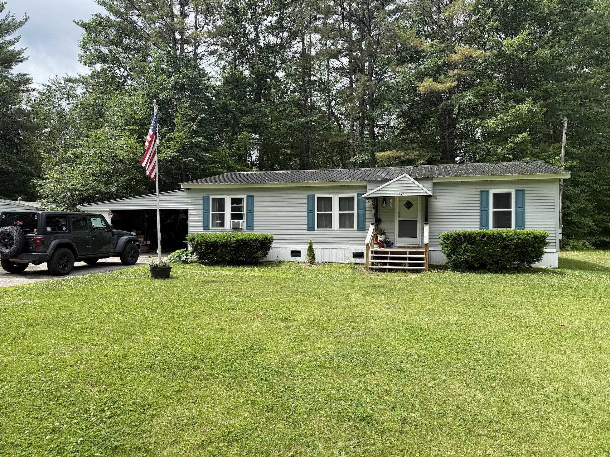 357 Lamplighters Pk, Conway, NH 03818