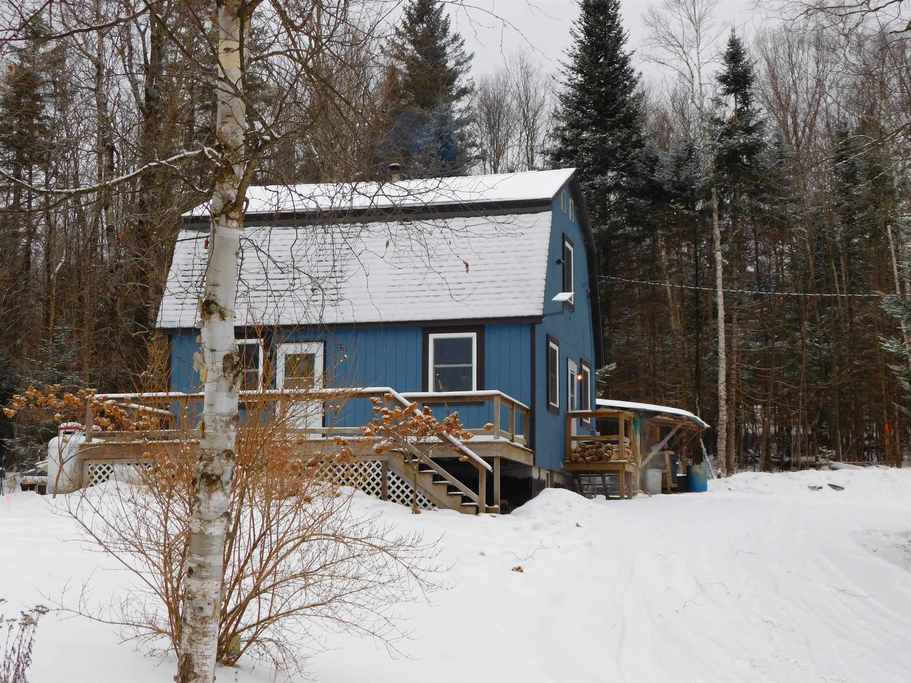 22 Hartlen Ave, Colebrook, NH 03576