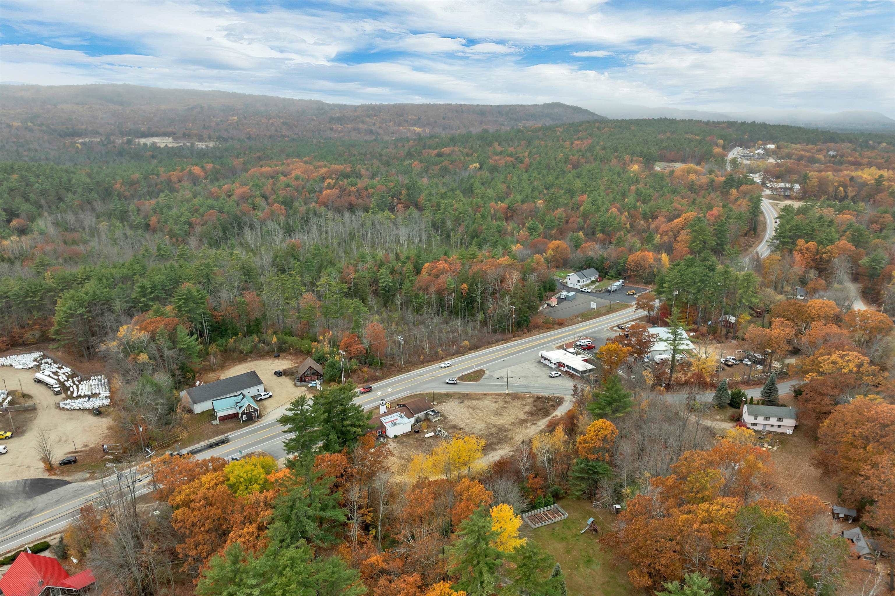 954 Route 16 , Ossipee, NH 03864