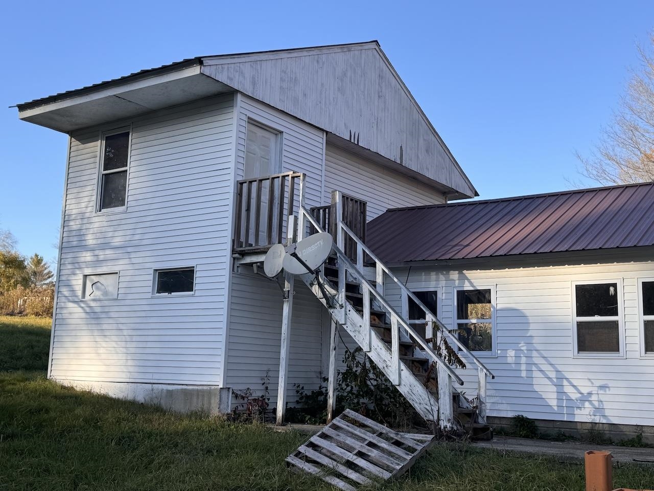 Entry Stairs To Second Floor Bonus Area