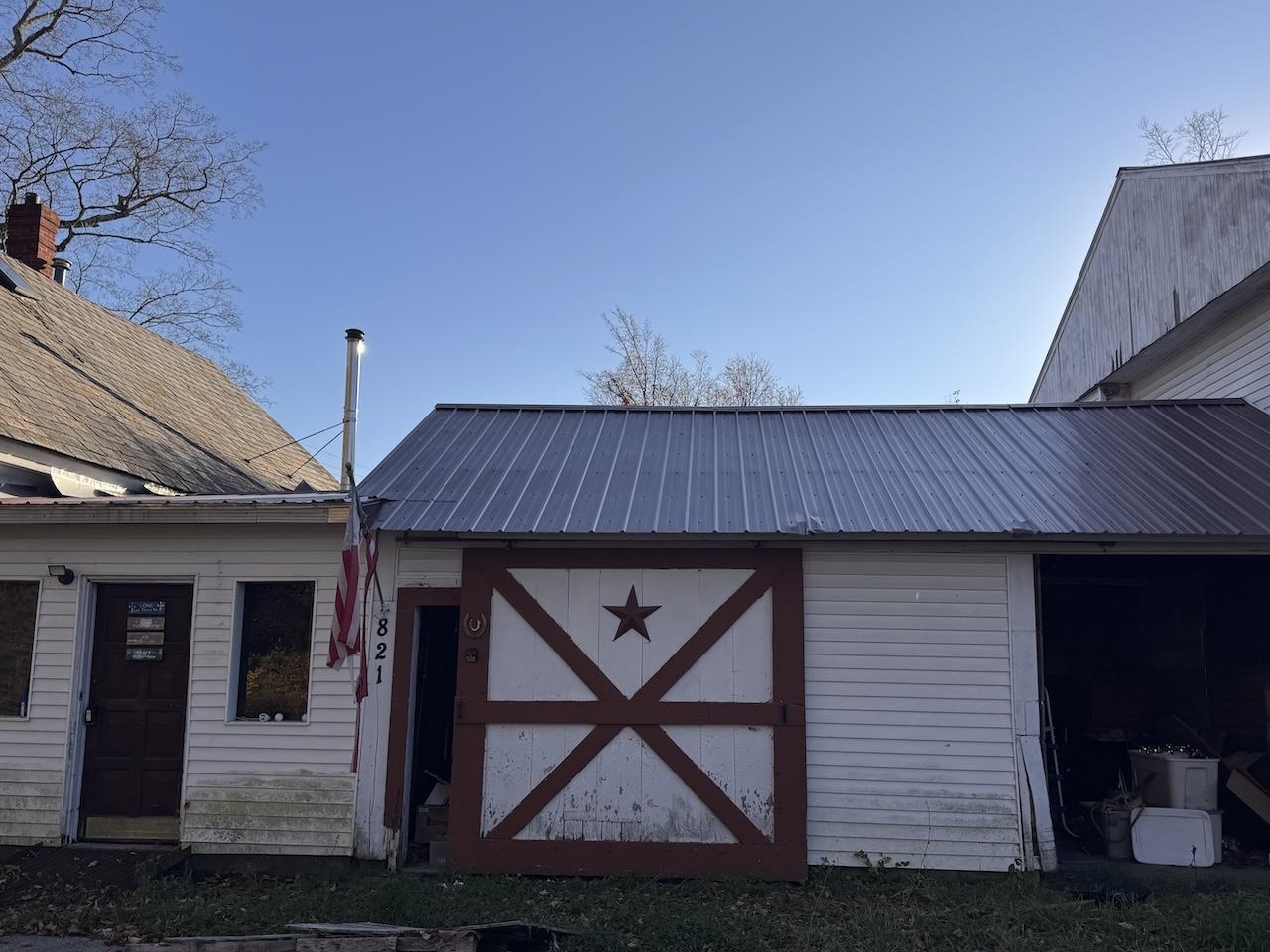 Three Bay Attached Storage