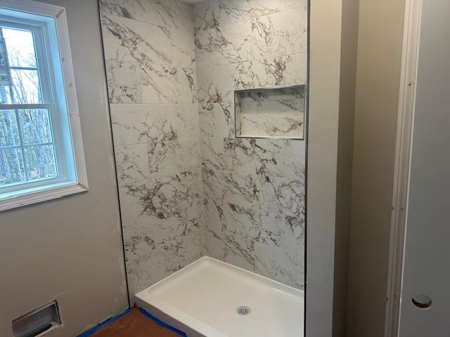 173 Suncook Valley Rd, Alton, NH 03809