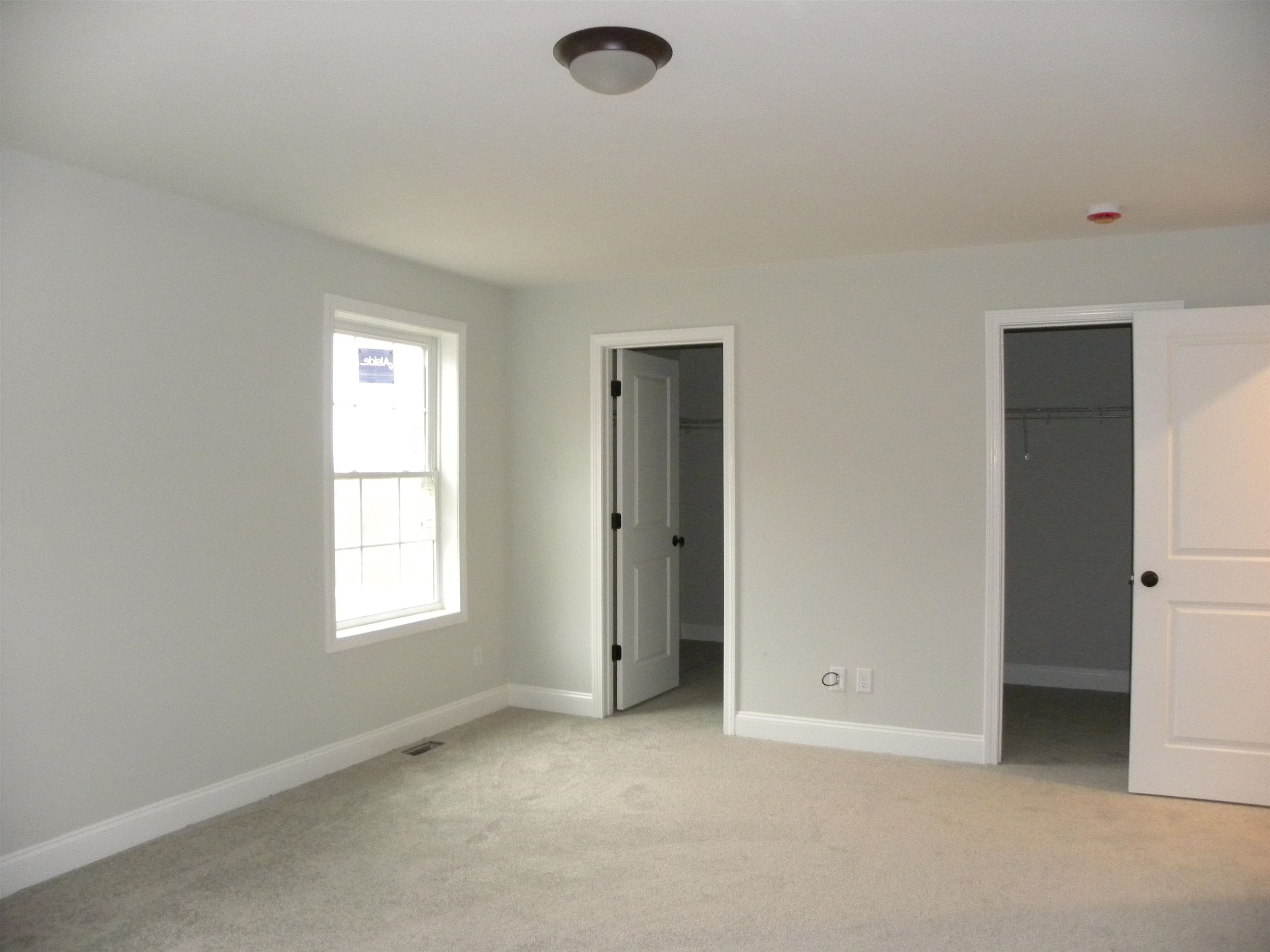 Primary Bedroom 25079410