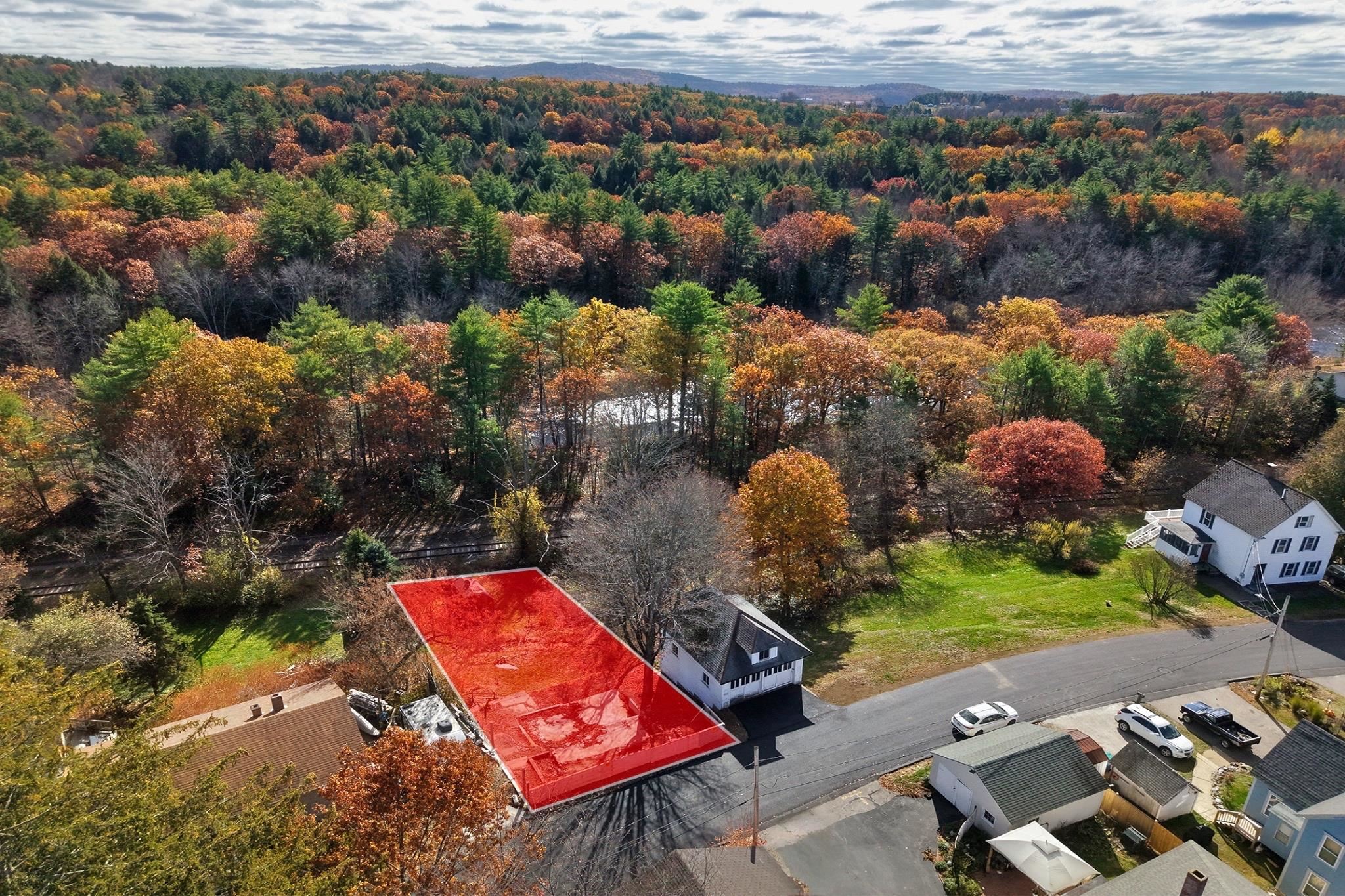 24 Morrison Ave, Tilton, NH 03276