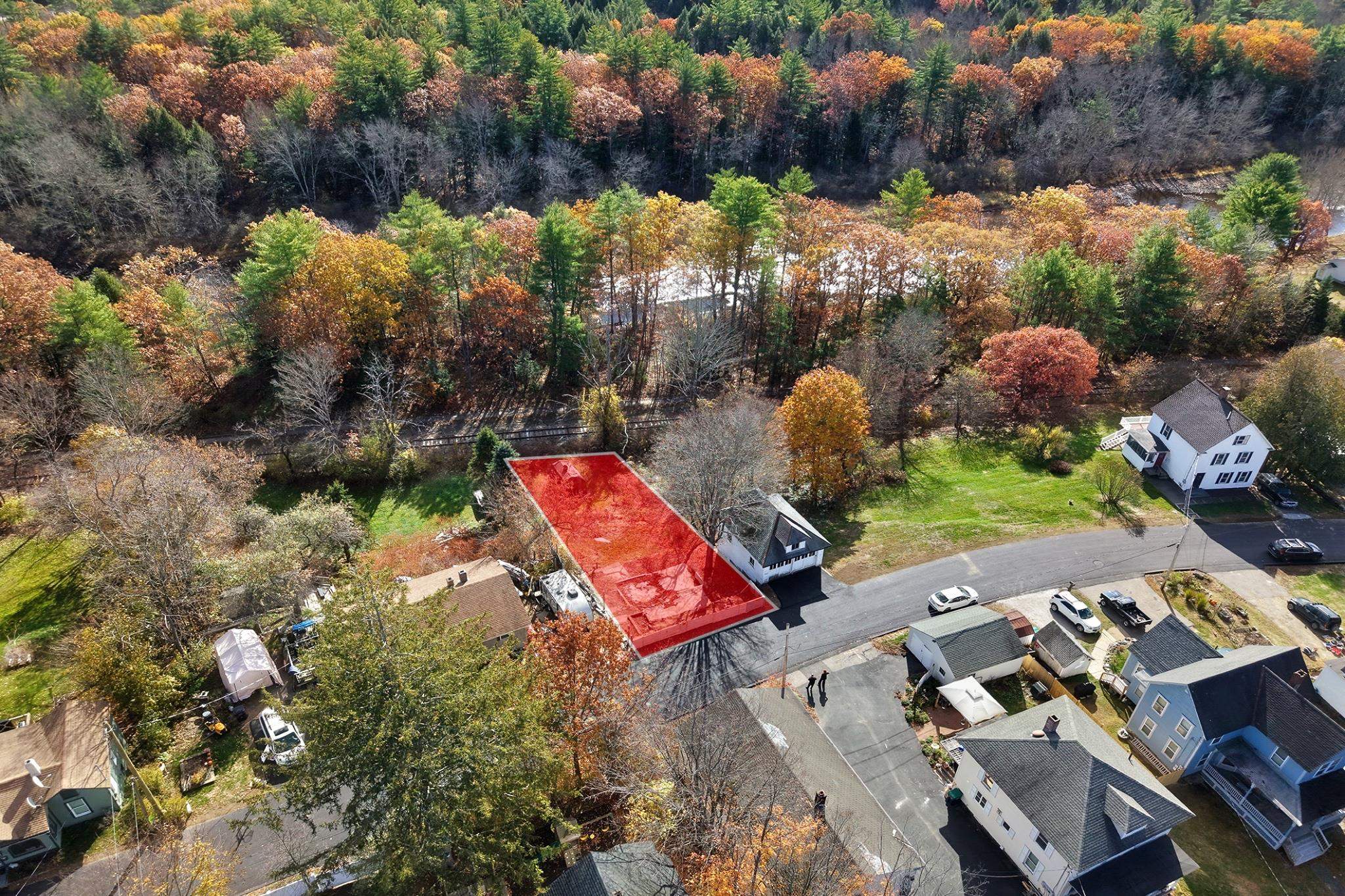 24 Morrison Ave, Tilton, NH 03276