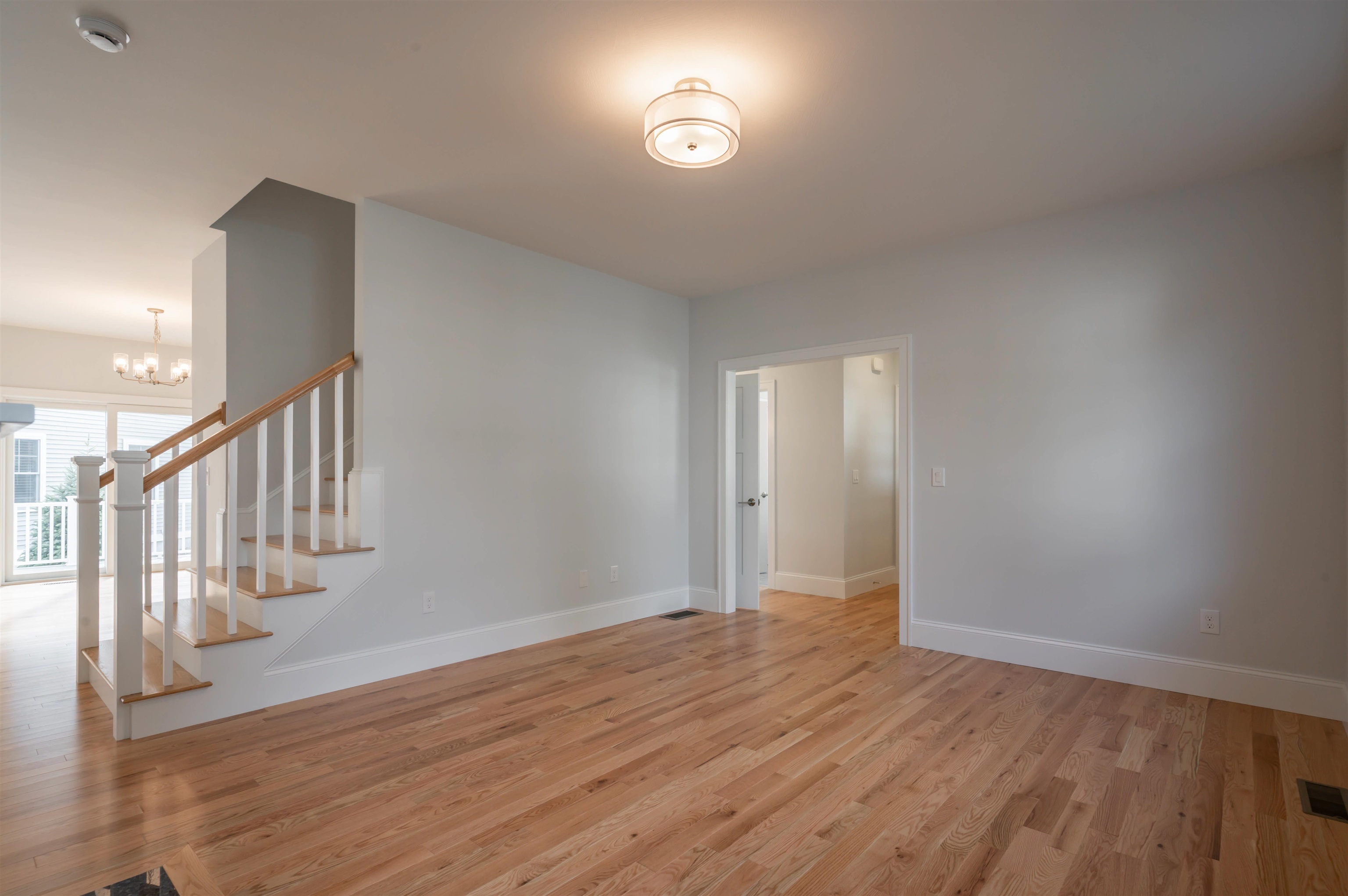 61 Wilderness Dr, Nashua, NH 03062