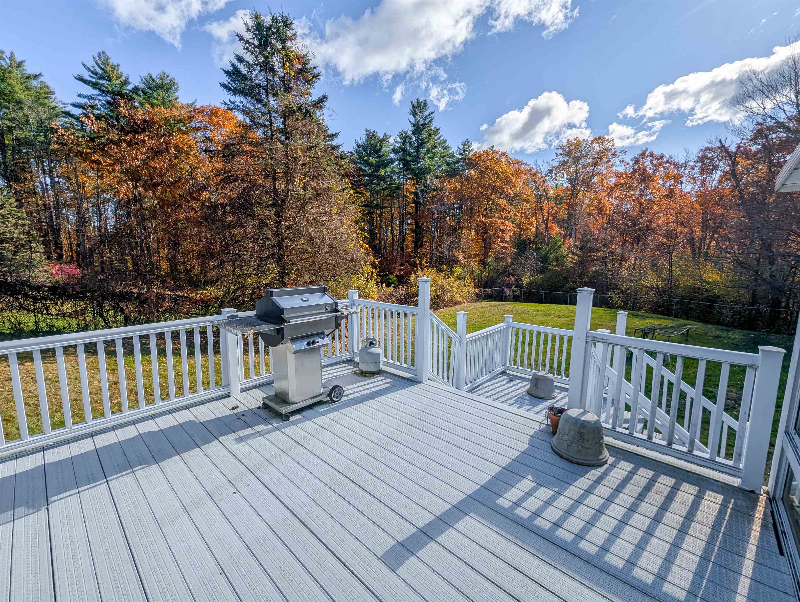 84 Old Jaffrey Rd, Peterborough, NH 03458