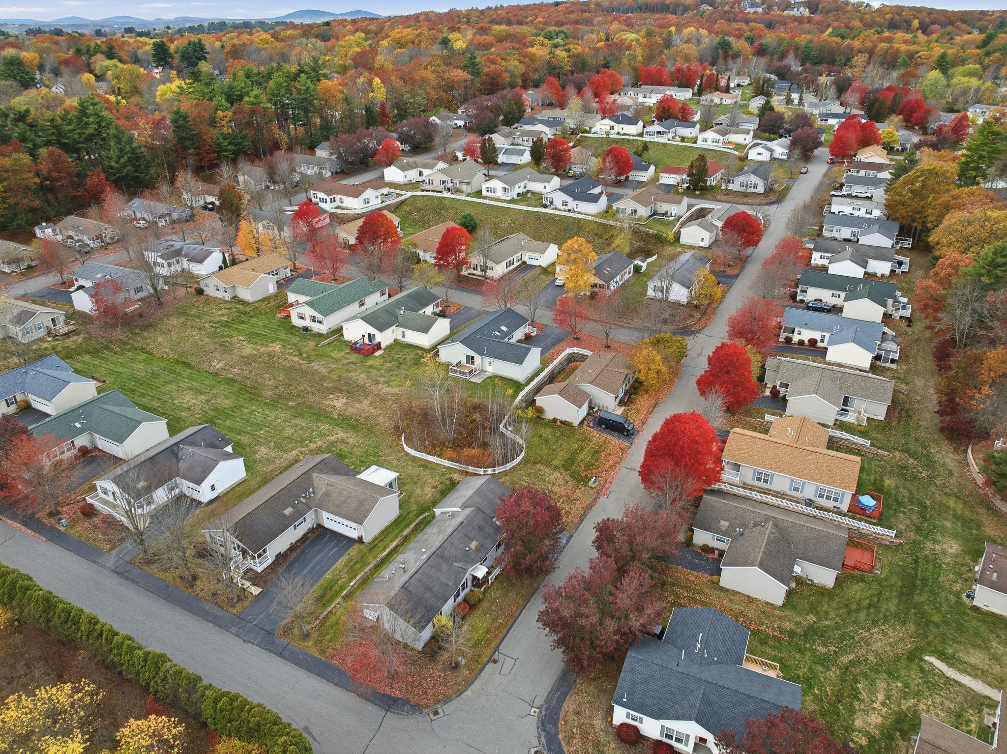 20 Ledgewood Way, Manchester, NH 03104