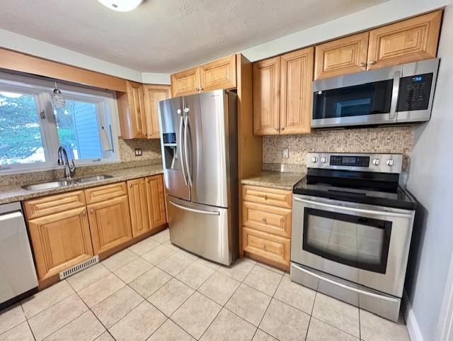 Homes for sale in Derry, NH | 5 Tsienneto Rd #151, Derry, NH 03038 | MLS# 5068357