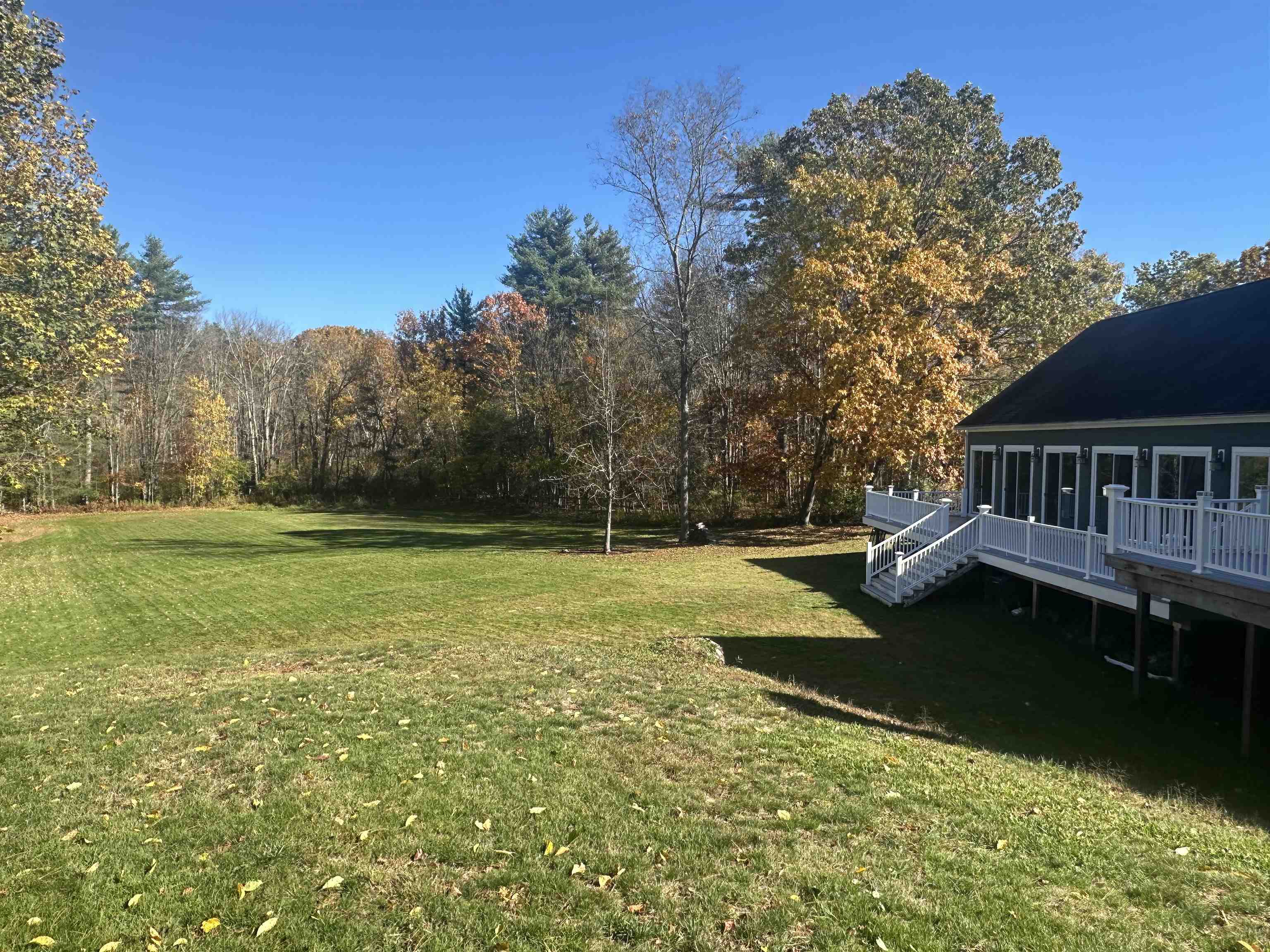 48 Sanborn Rd, East Kingston, NH 03827