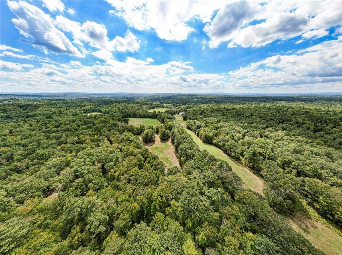 22 Abberton Rd, Canterbury, NH 03224