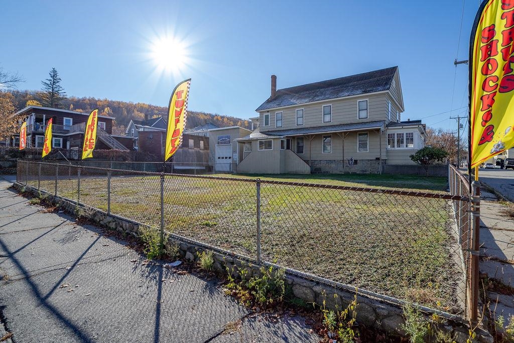 534 Champlain St, Berlin, NH 03570