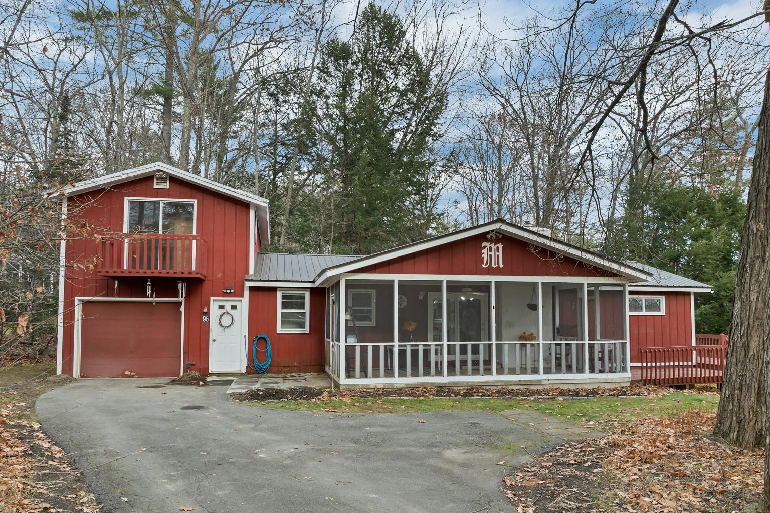 96 Dam Site Rd, Barnstead, NH 03225