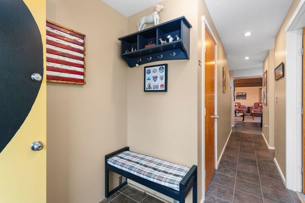 14 Parker Rd, Campton, NH 03223