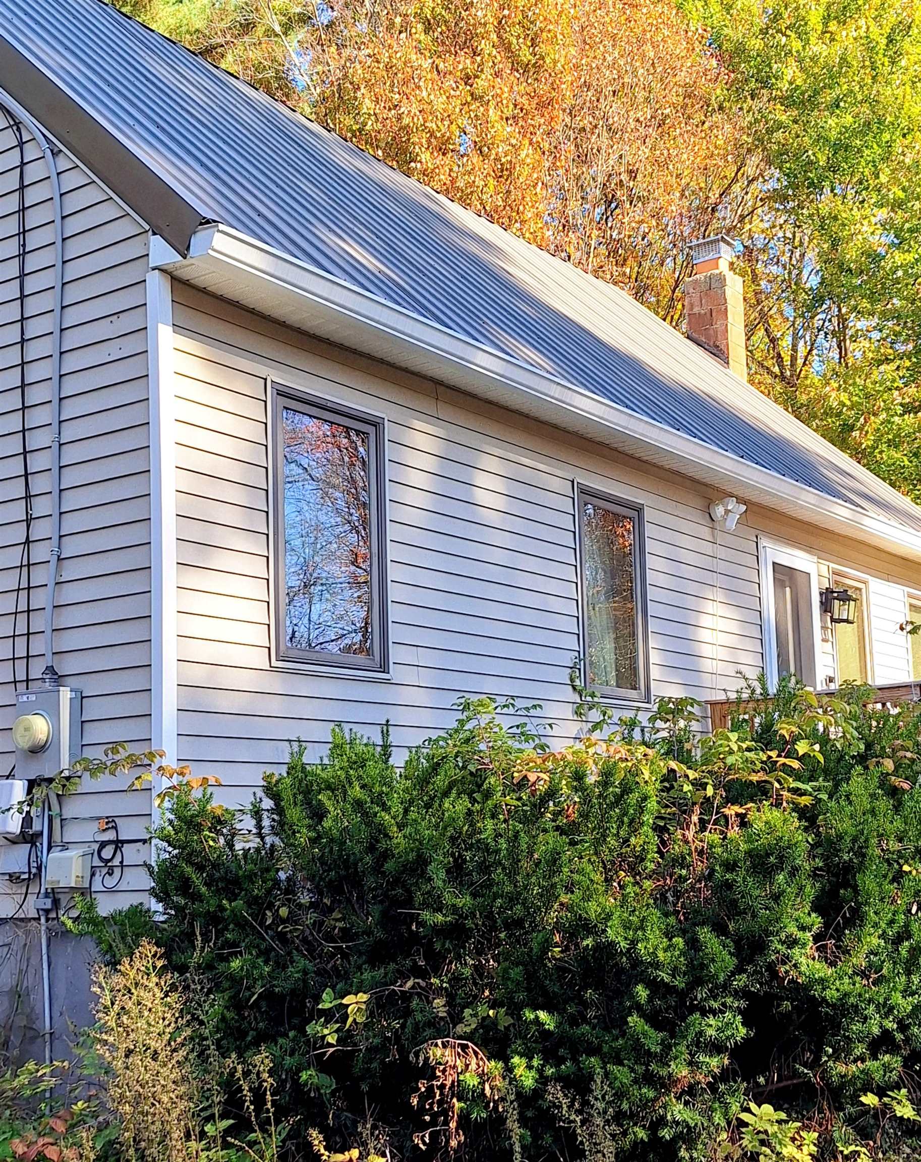 299 Concord Rd, Northfield, NH 03276