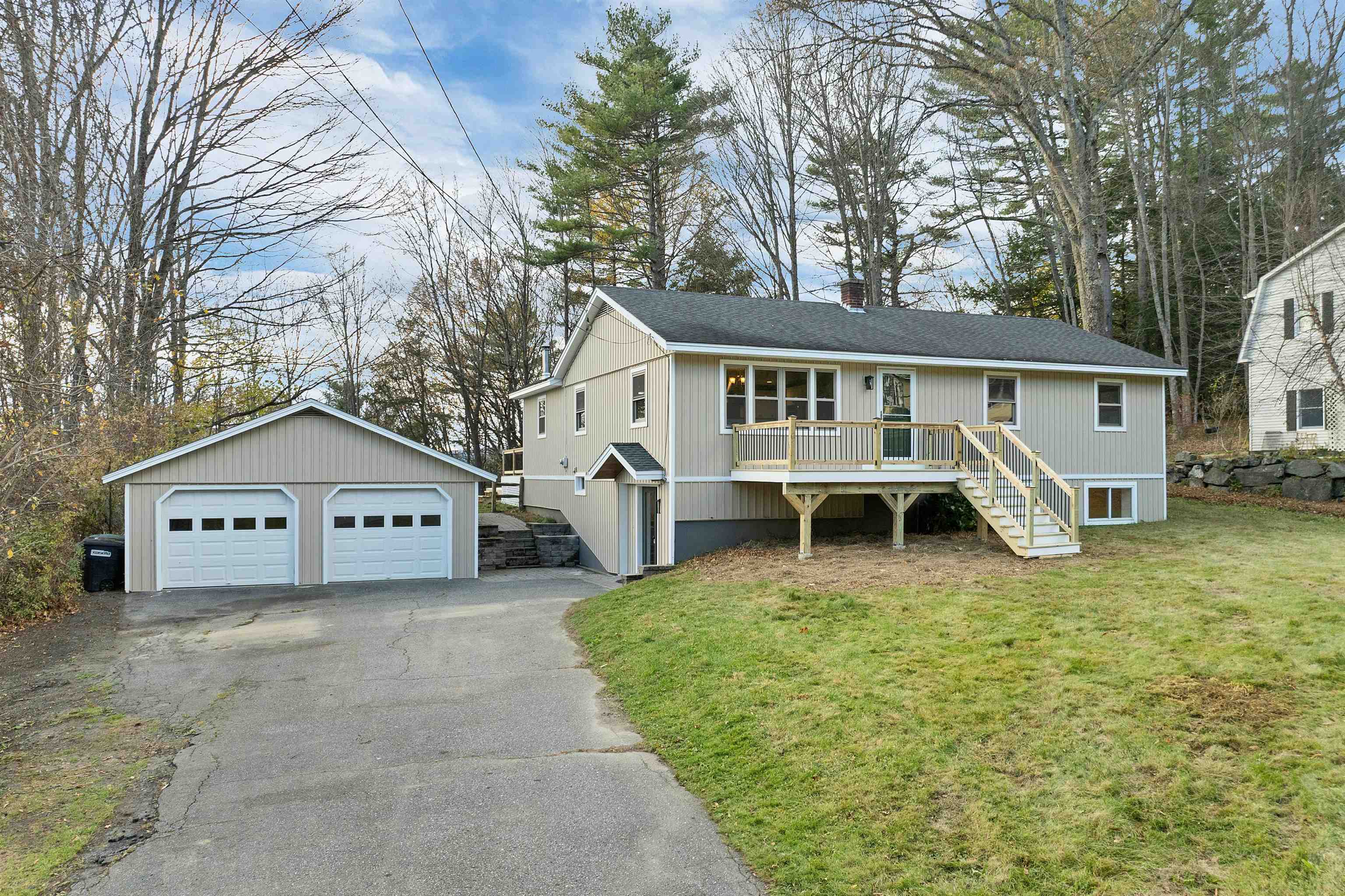 13 Pasture Ln, Lebanon, NH 03784