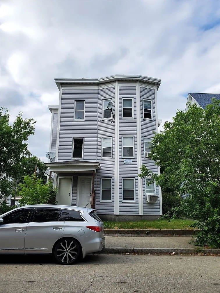 186 Bell St, Manchester, NH 03103