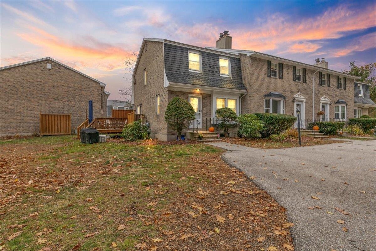 MLS 5068776: 193 Fieldstone Drive, Londonderry NH