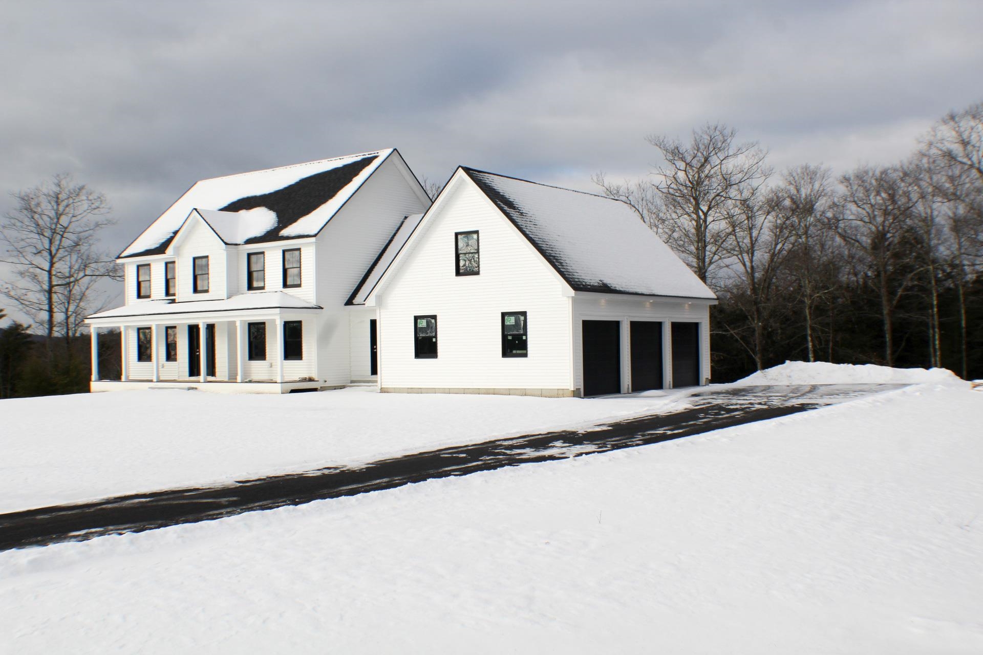 27 Tyler Ave, Epsom, NH 03234