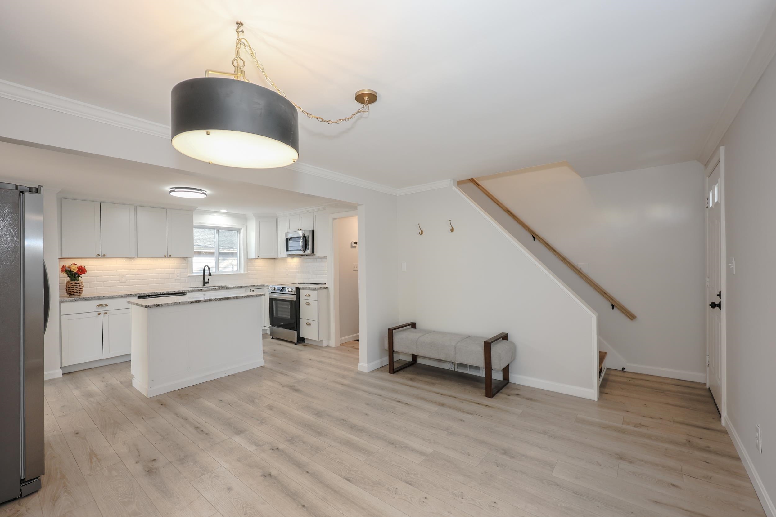 10 Sarah Ct, Rochester, NH 03867