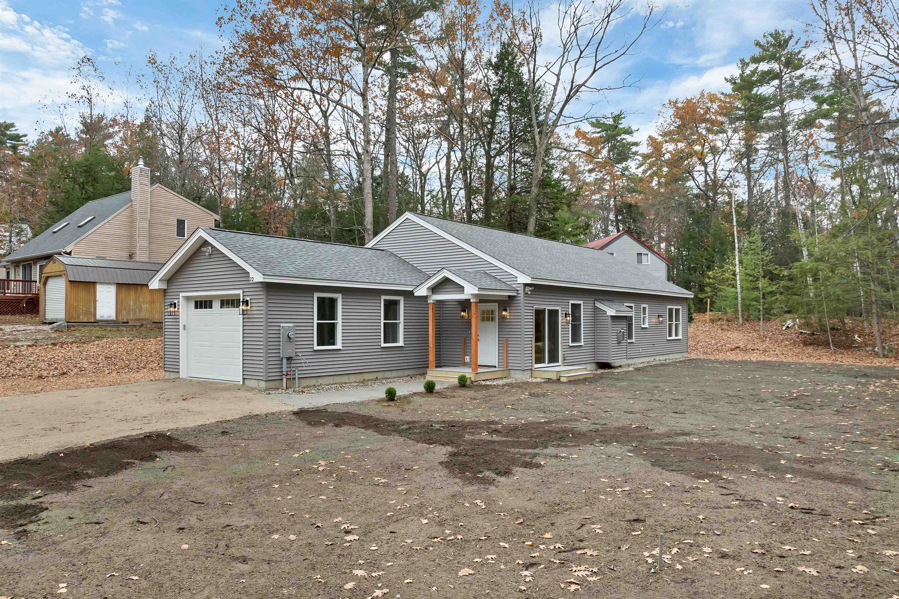 22 Sundorf St, Moultonborough, NH 03254