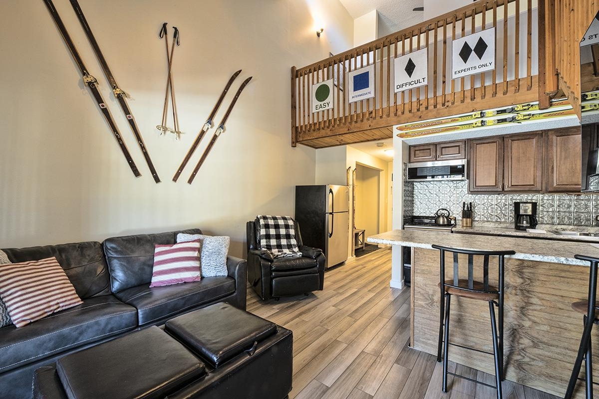 36 Lodge Rd #C313, Lincoln, NH 03251